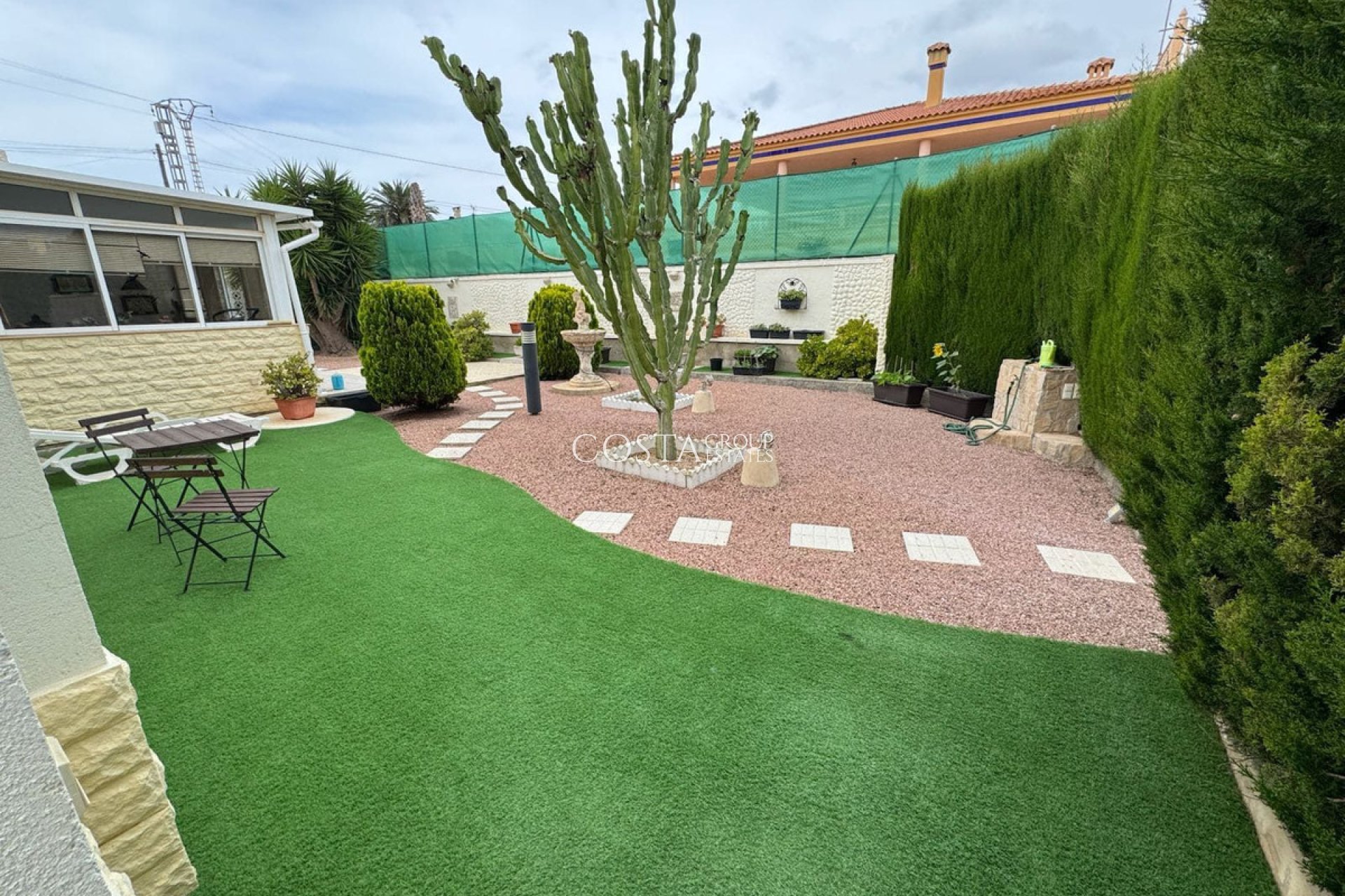 Resale - Villa -
San Fulgencio - La Marina