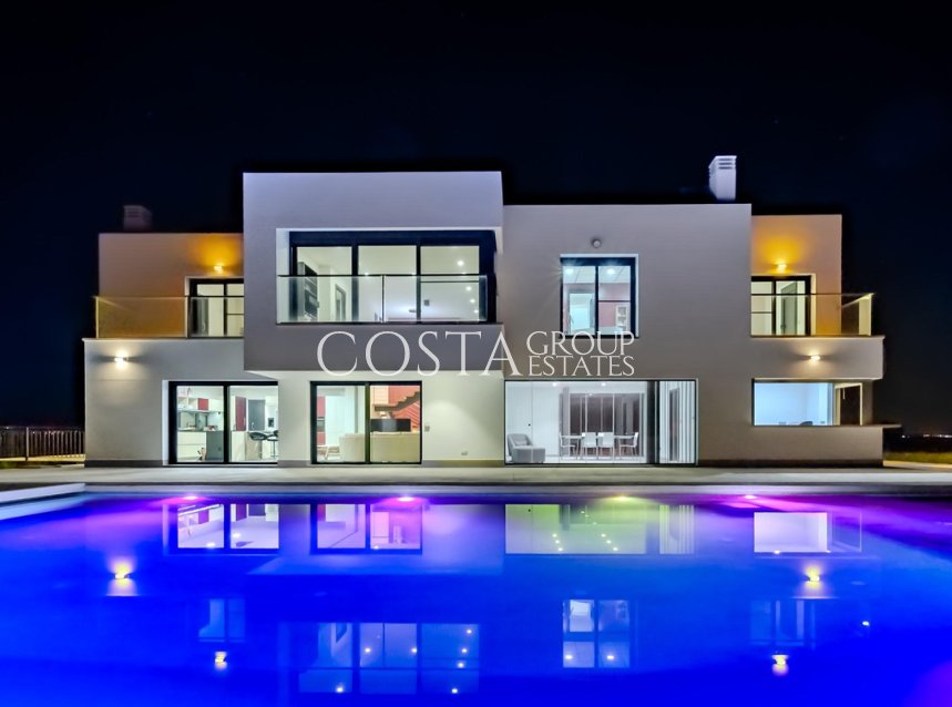 Resale - Villa -
San Fulgencio - La Marina