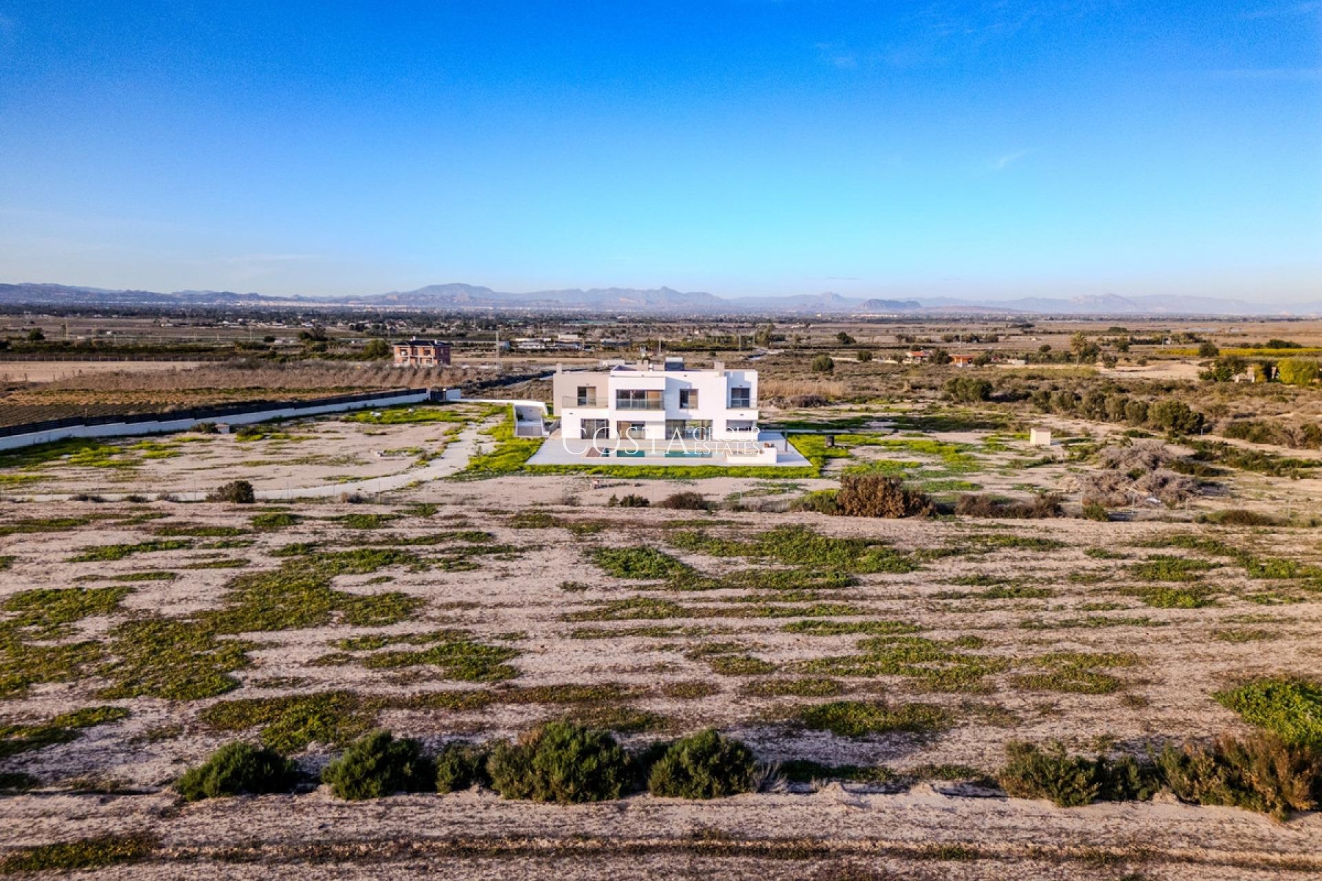 Resale - Villa -
San Fulgencio - La Marina