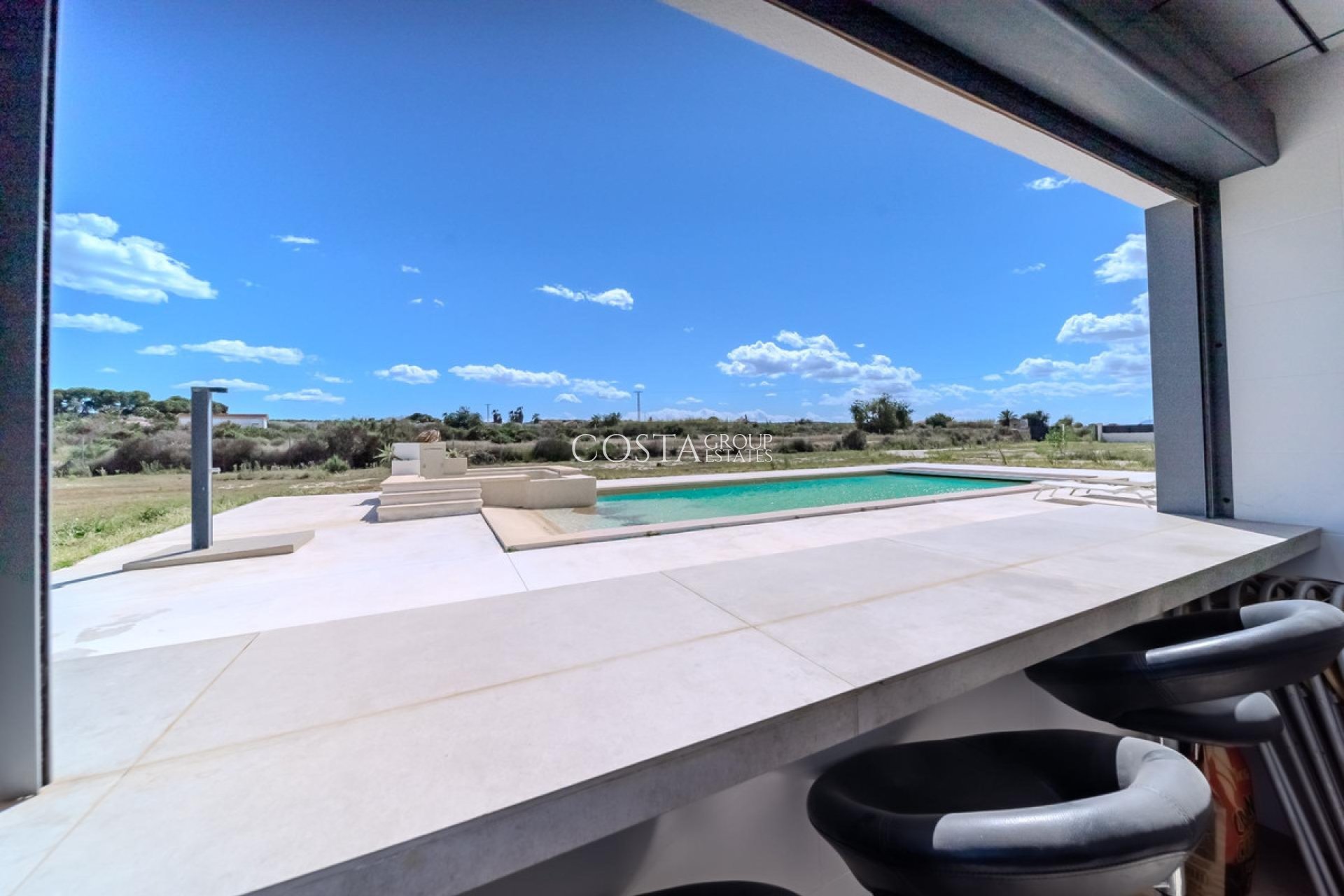 Resale - Villa -
San Fulgencio - La Marina