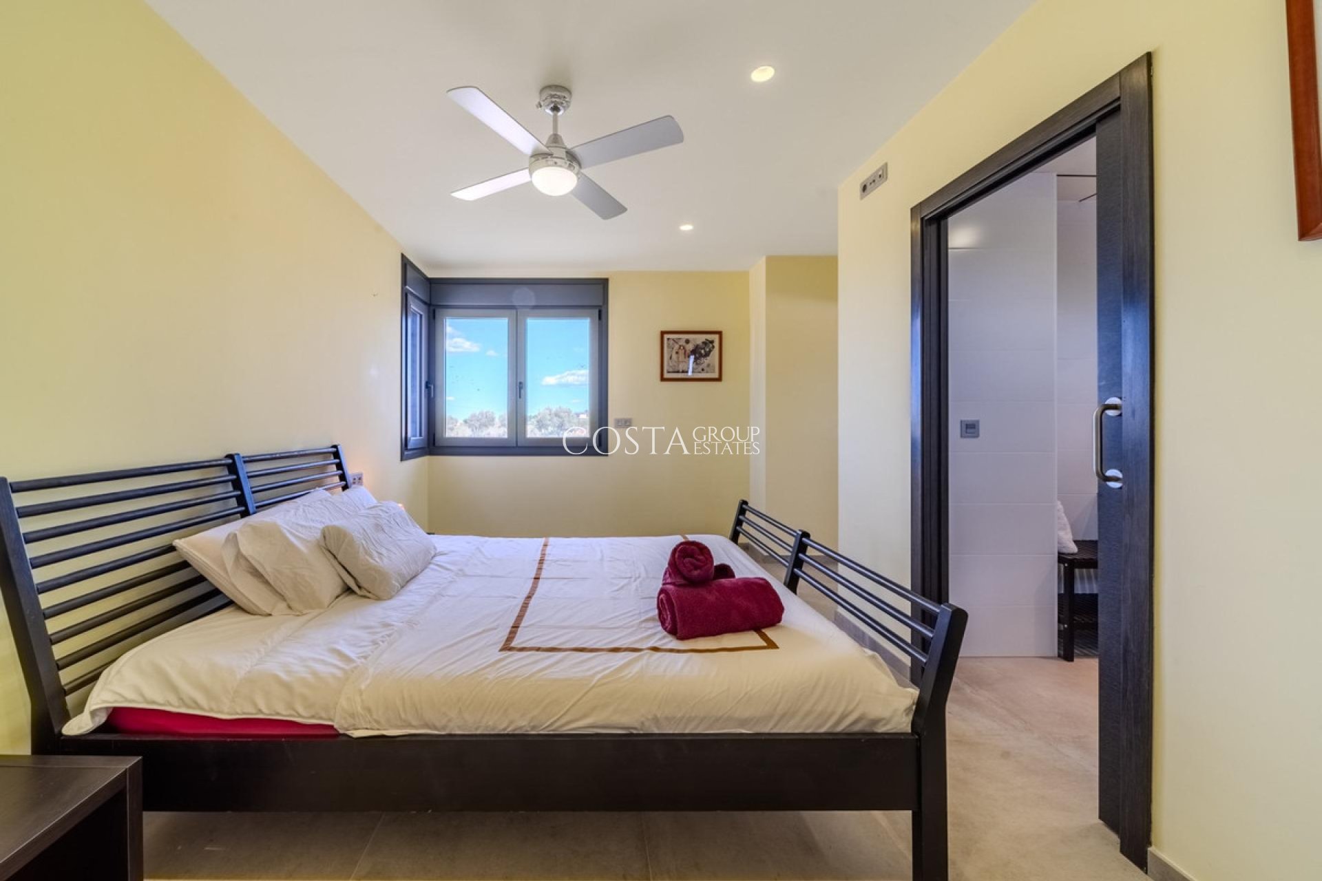 Resale - Villa -
San Fulgencio - La Marina