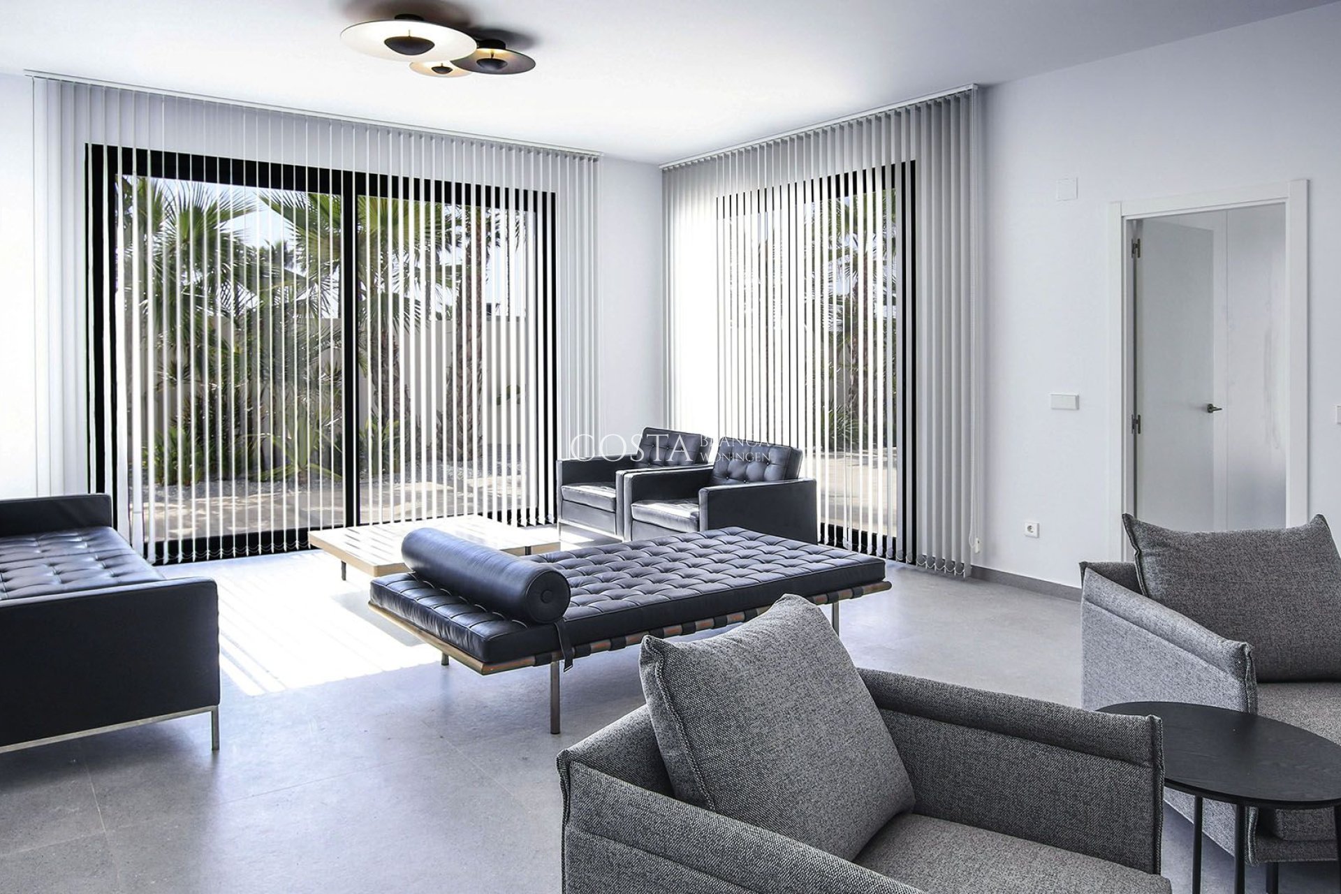 Resale - Villa -
San Fulgencio - La Marina