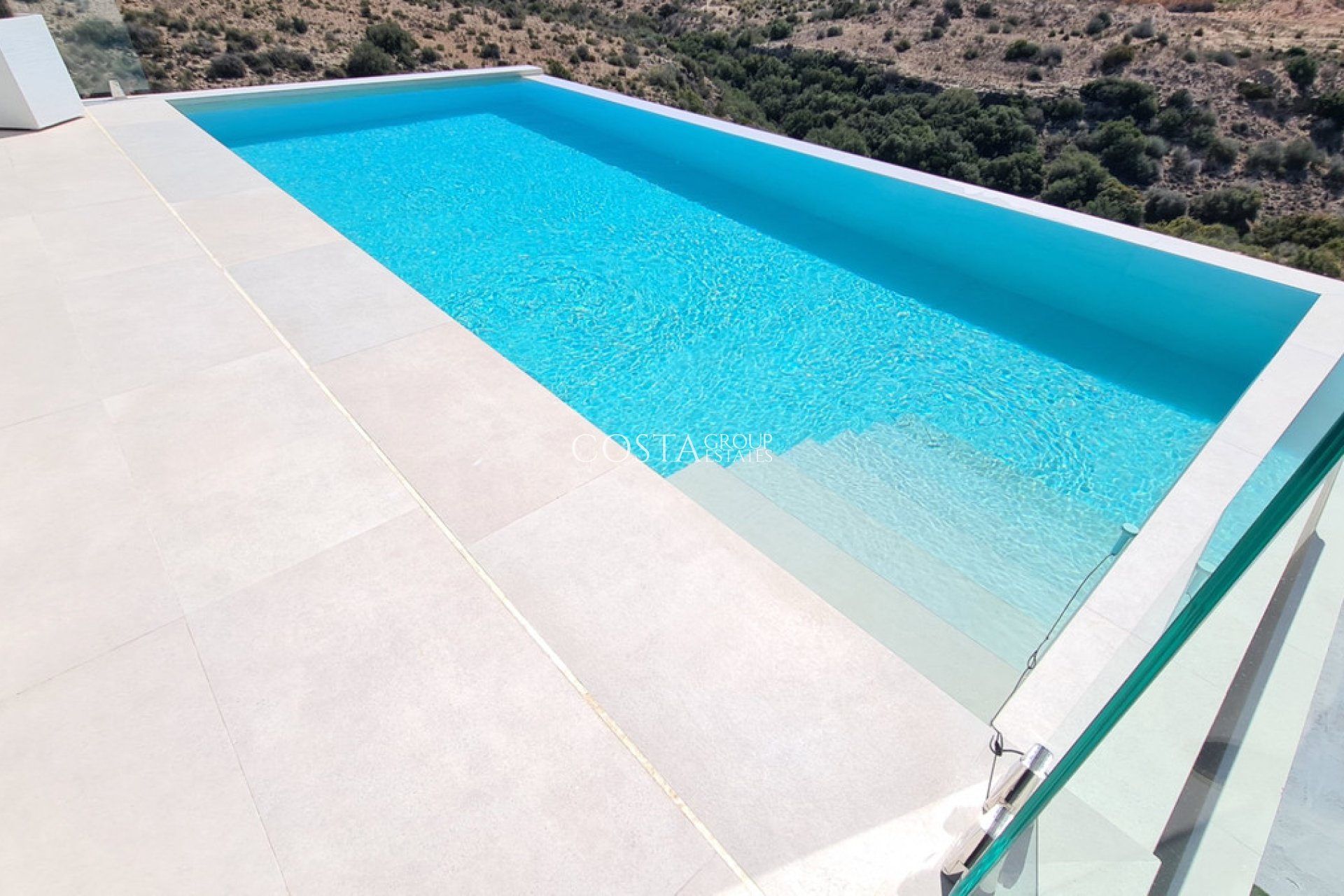 Resale - Villa -
San Fulgencio - La Marina