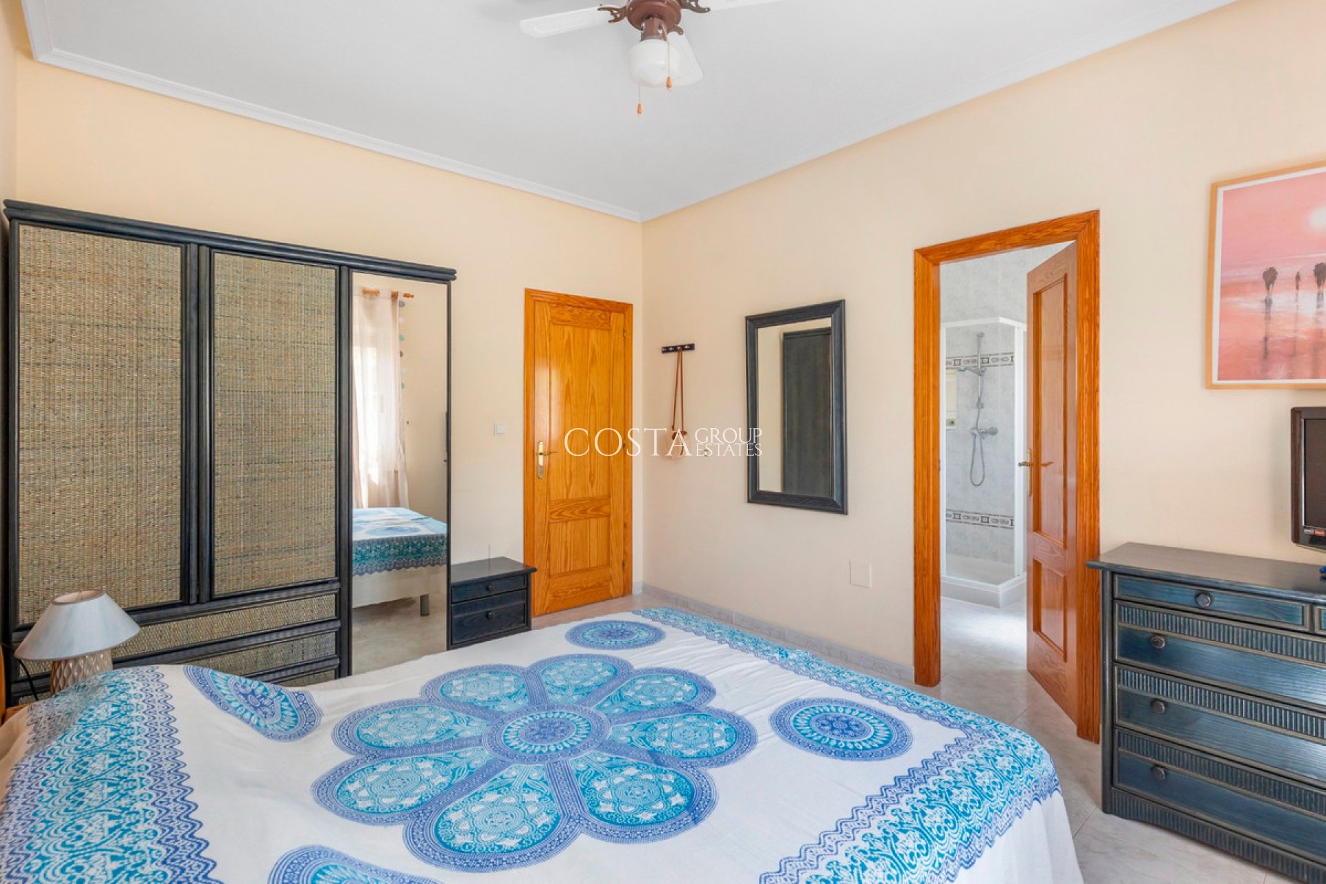 Resale - Villa -
San Fulgencio - La Marina