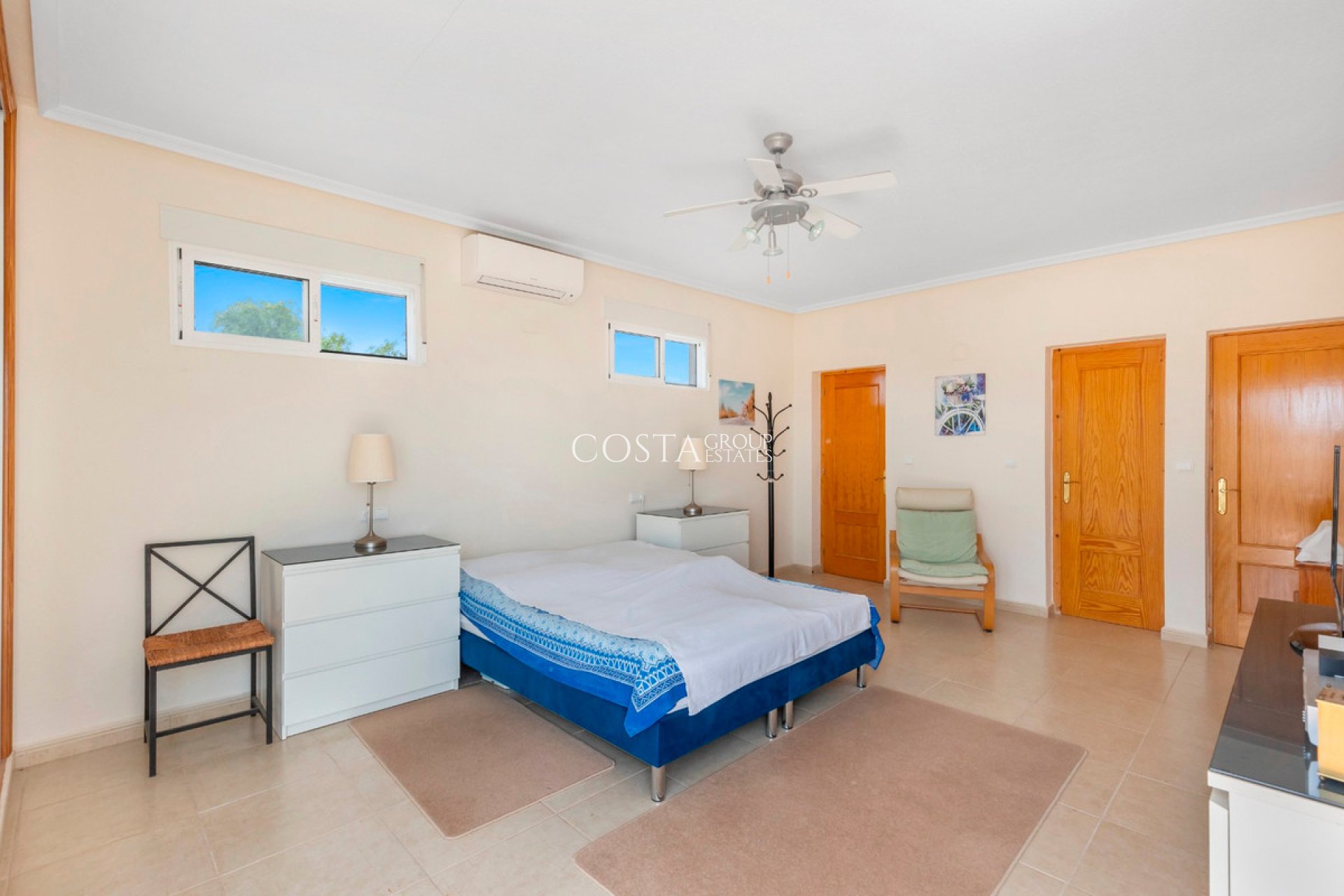 Resale - Villa -
San Fulgencio - La Marina