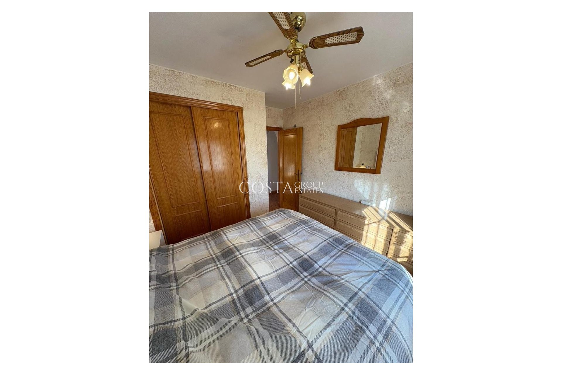 Resale - Villa -
San Fulgencio - San Fulgencio Centro