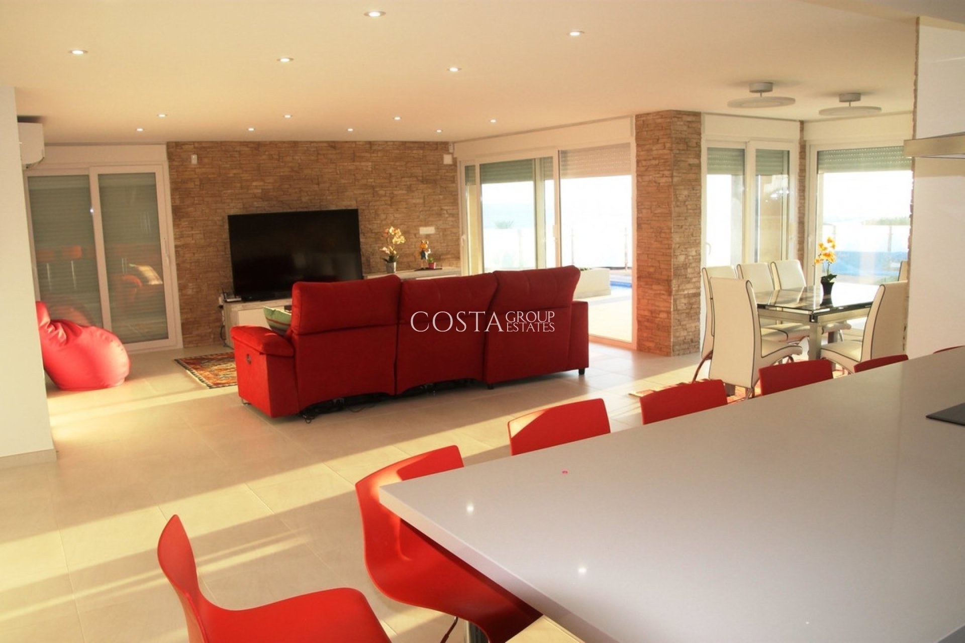 Resale - Villa -
San Javier - La Manga Del Mar Menor