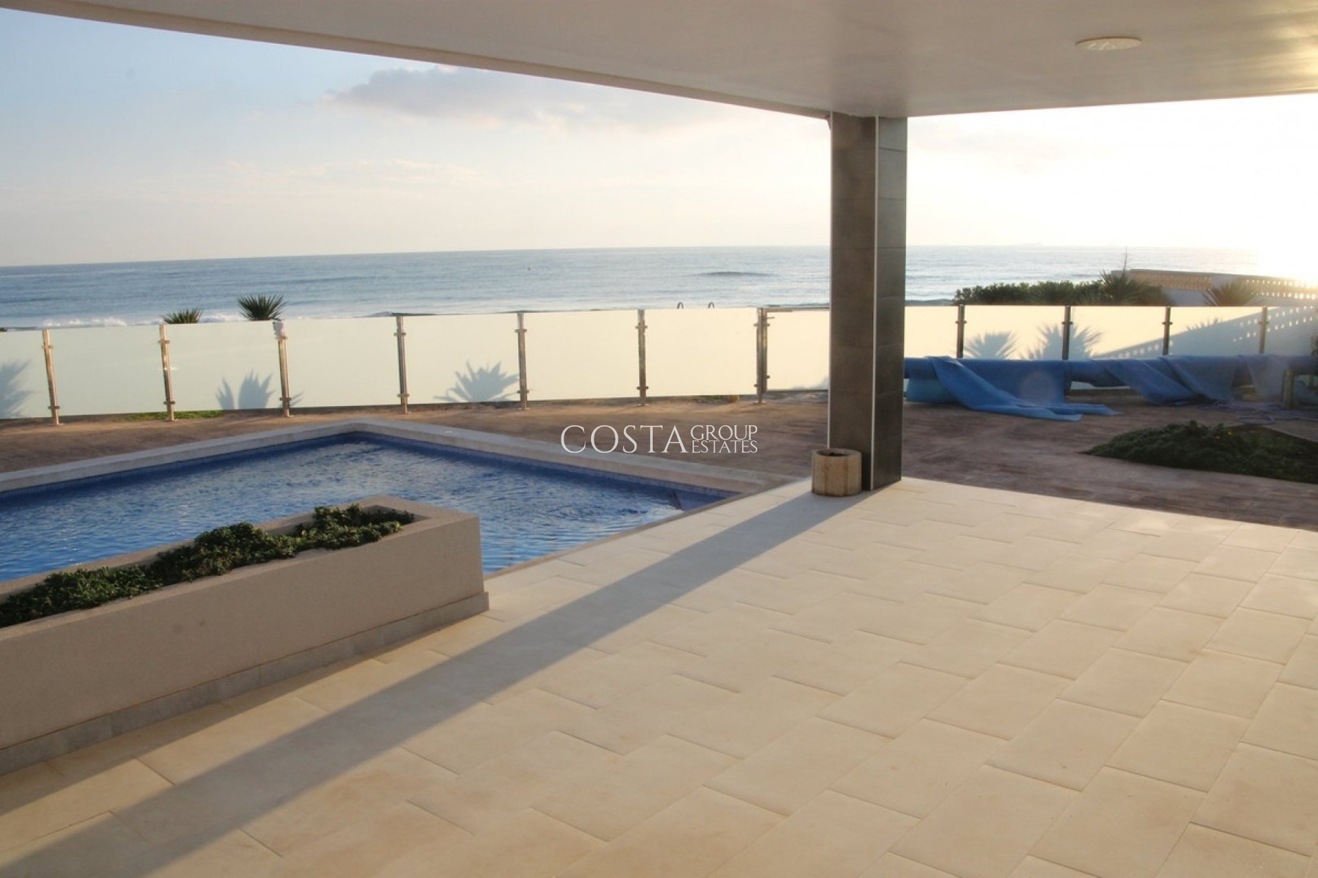 Resale - Villa -
San Javier - La Manga Del Mar Menor