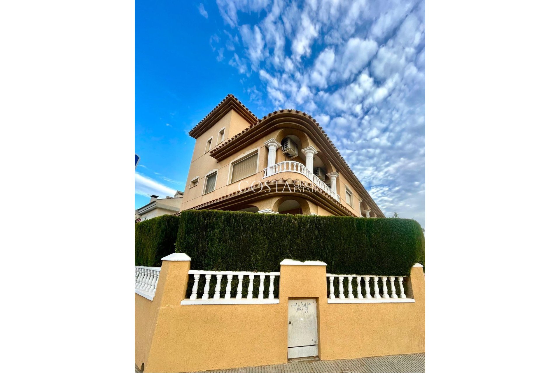 Resale - Villa -
San Javier - San Javier Centro