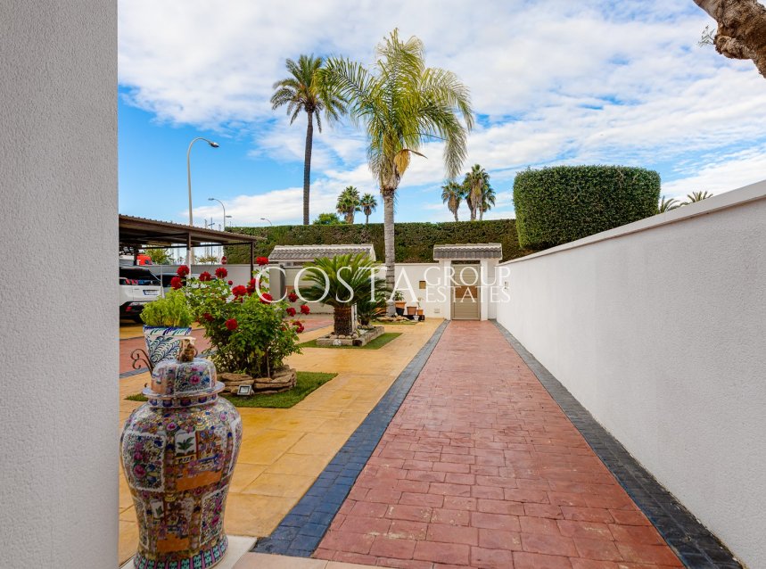 Resale - Villa -
San Javier