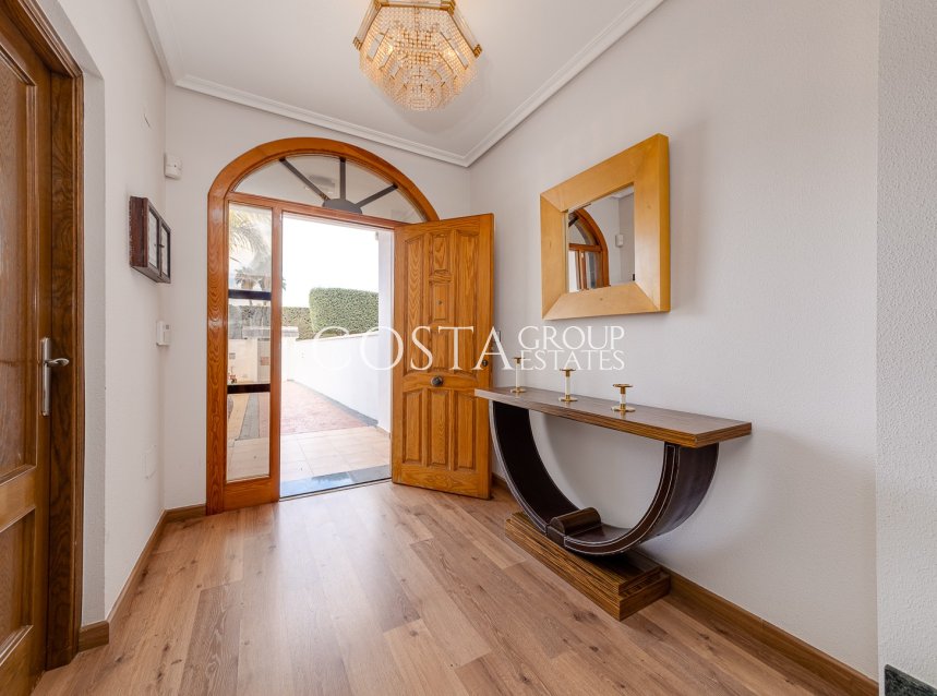 Resale - Villa -
San Javier