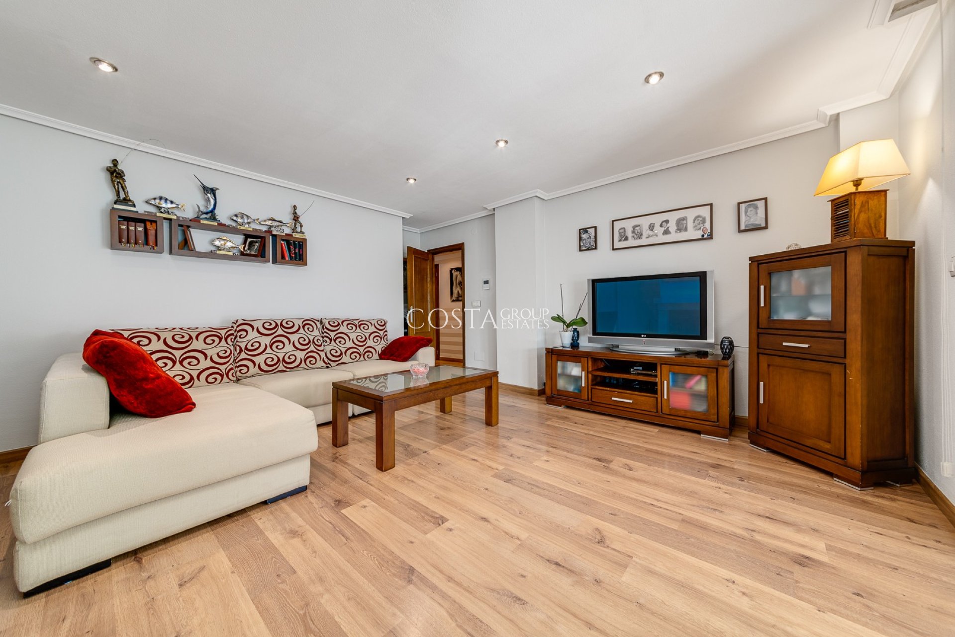 Resale - Villa -
San Javier