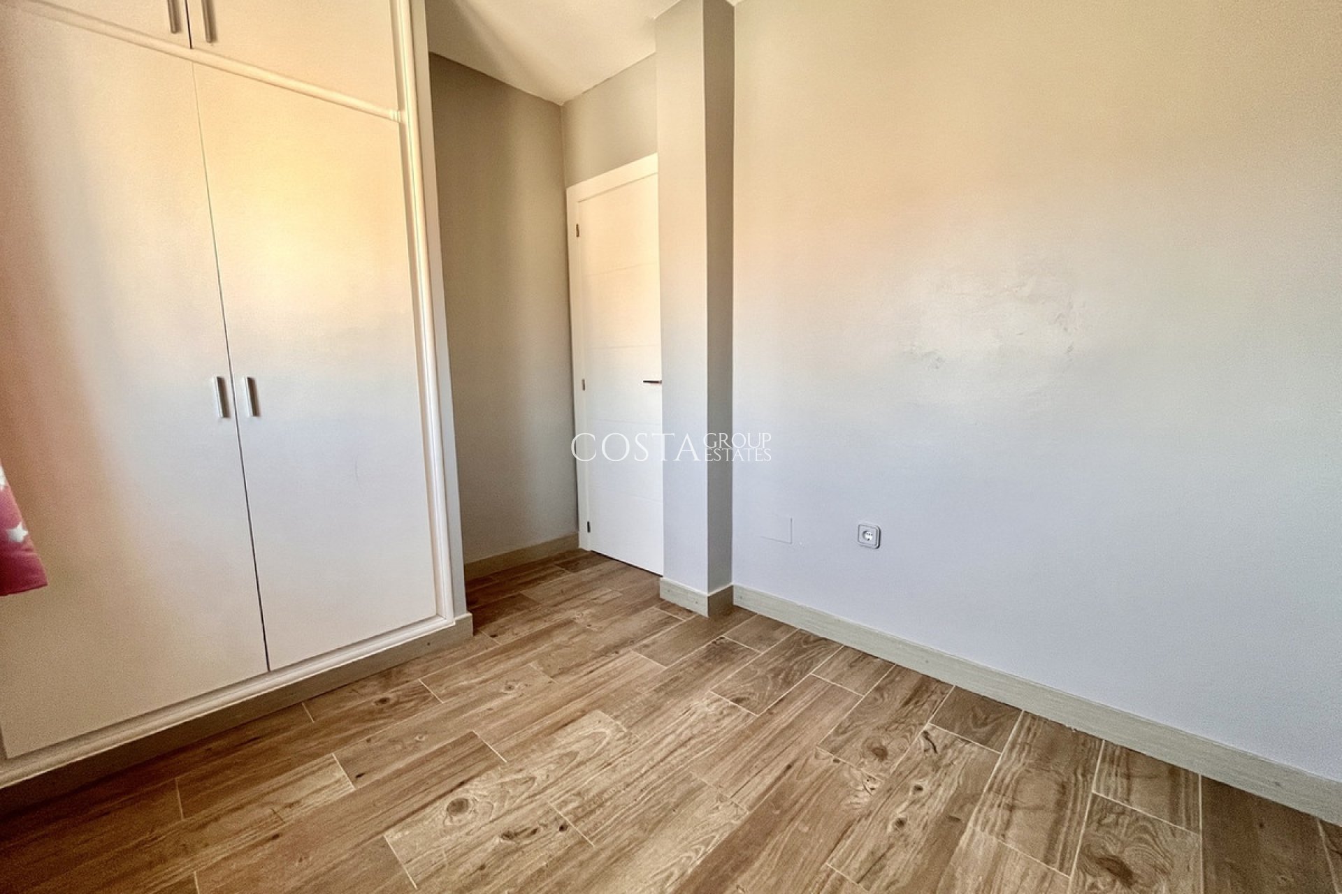 Resale - Villa -
San Miguel de Salinas - San Miguel de Salinas Centro