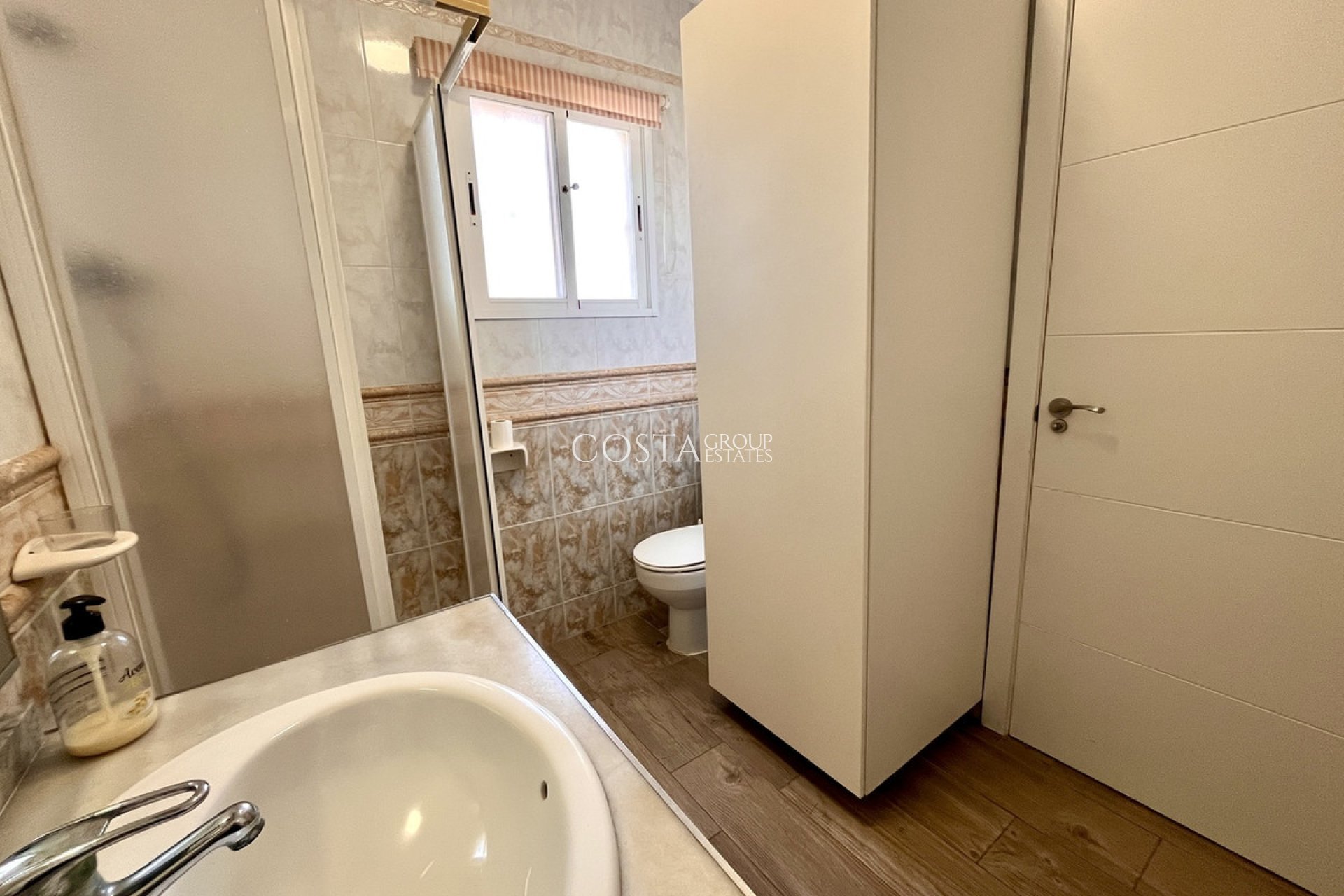 Resale - Villa -
San Miguel de Salinas - San Miguel de Salinas Centro