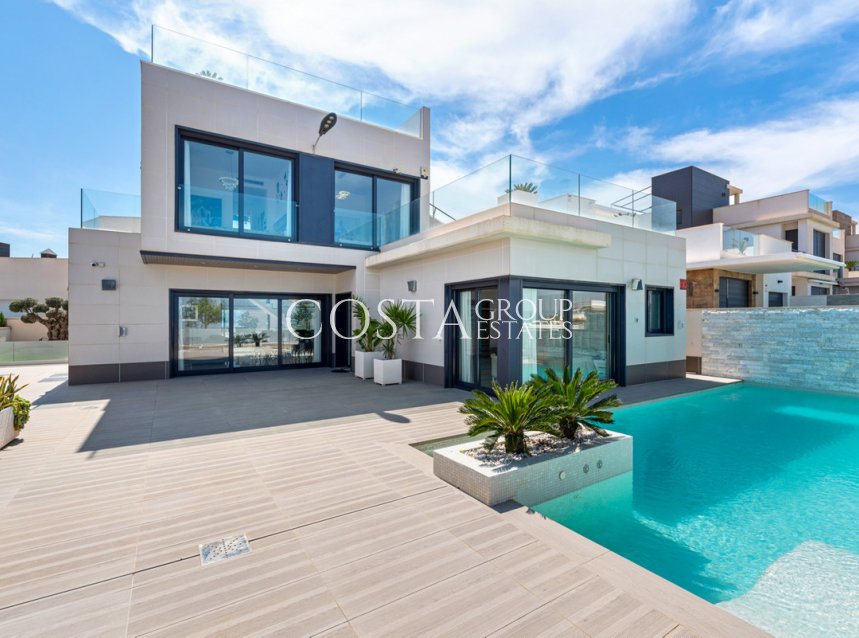 Resale - Villa -
San Miguel de Salinas - San Miguel de Salinas Centro