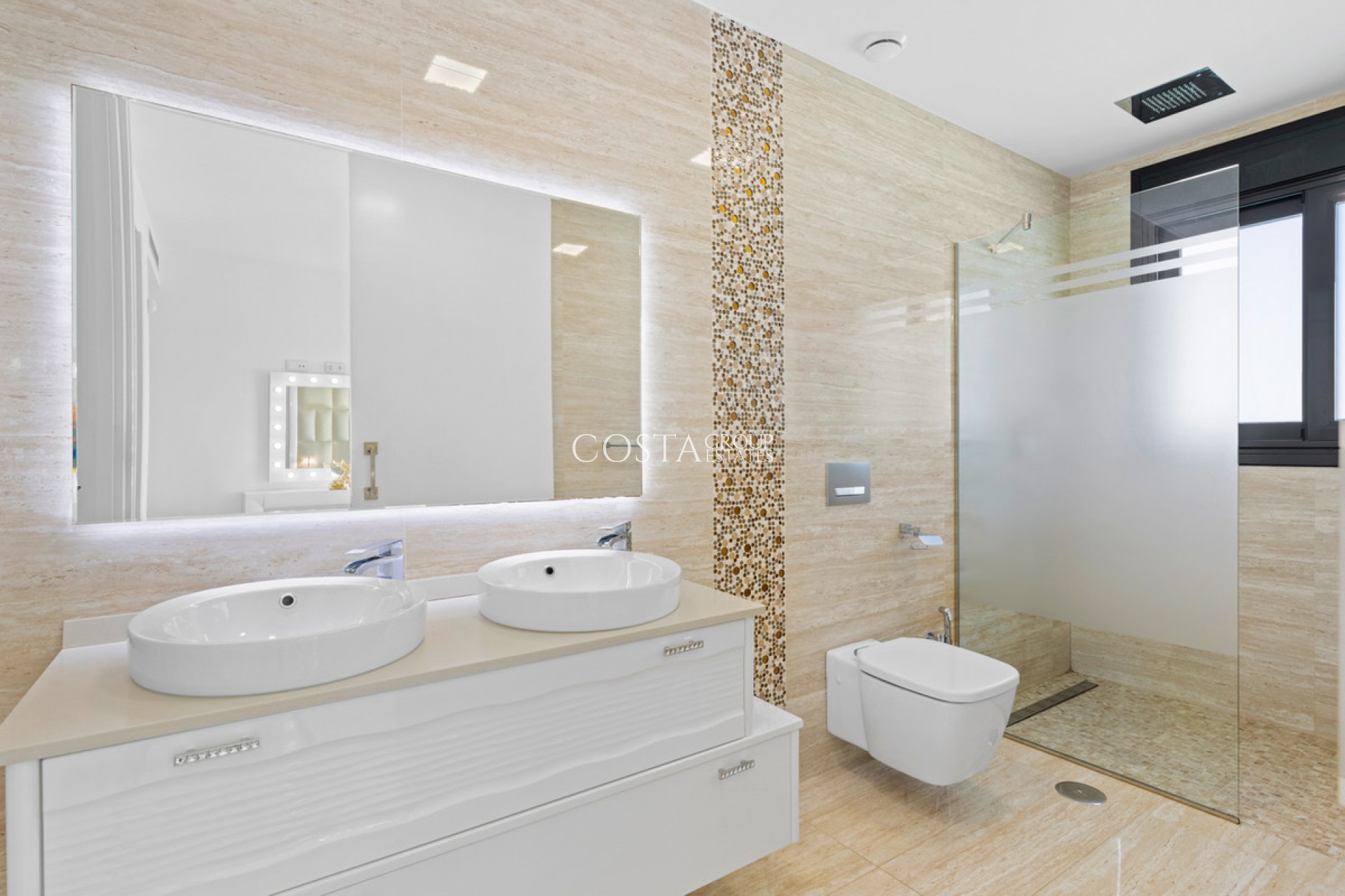 Resale - Villa -
San Miguel de Salinas - San Miguel de Salinas Centro