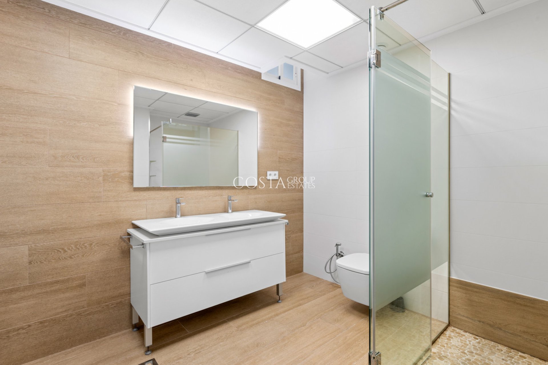 Resale - Villa -
San Miguel de Salinas - San Miguel de Salinas Centro