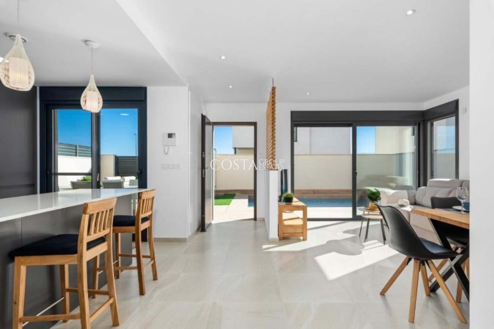 Resale - Villa -
San Miguel de Salinas - San Miguel de Salinas Centro