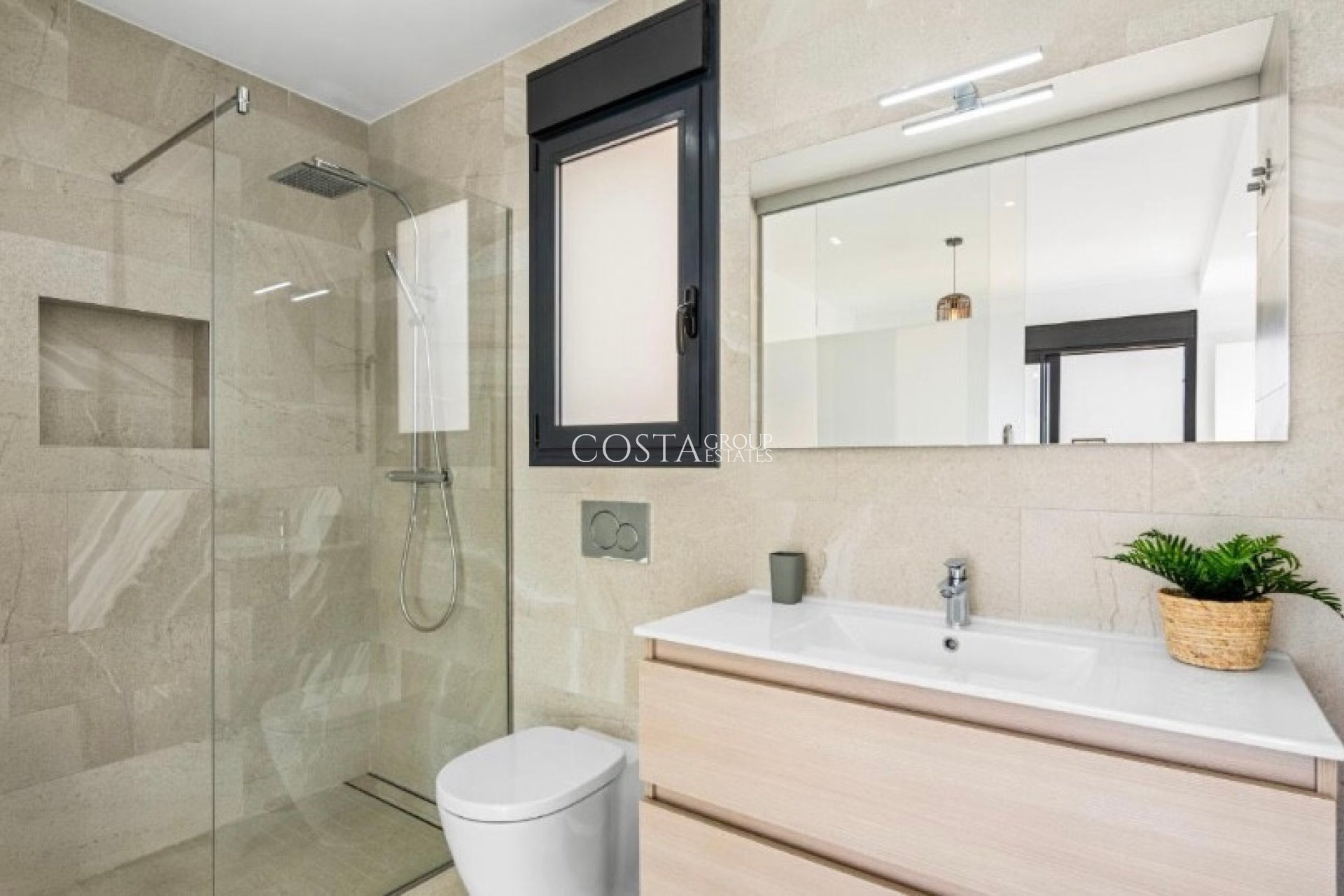 Resale - Villa -
San Miguel de Salinas - San Miguel de Salinas Centro