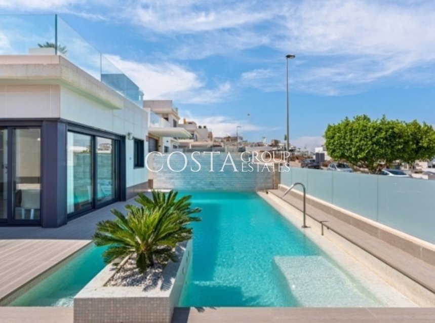 Resale - Villa -
San Miguel de Salinas - San Miguel de Salinas Centro