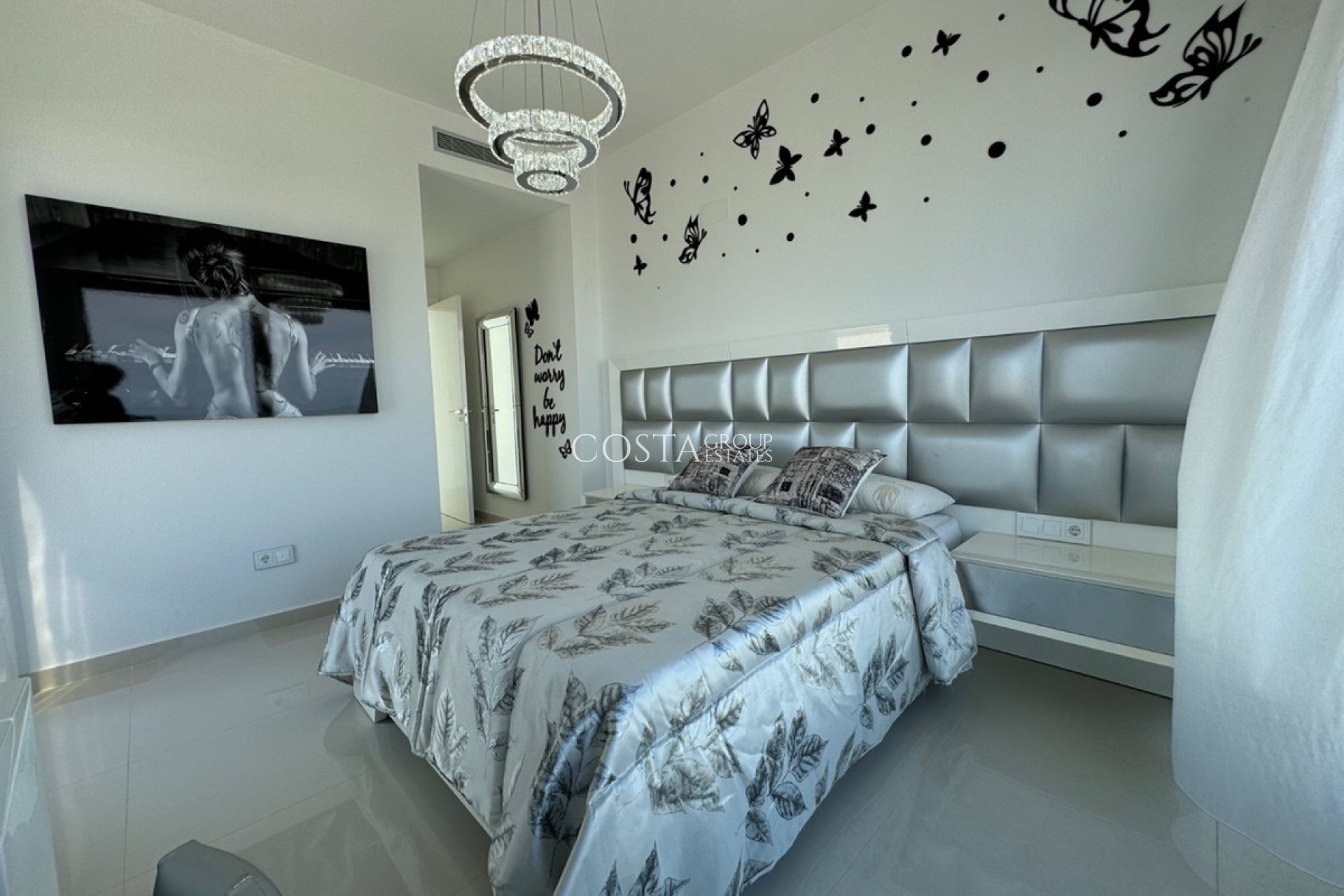 Resale - Villa -
San Miguel de Salinas - San Miguel de Salinas Centro