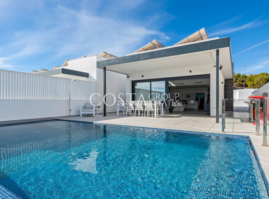 Resale - Villa -
San Miguel de Salinas - San Miguel de Salinas Centro