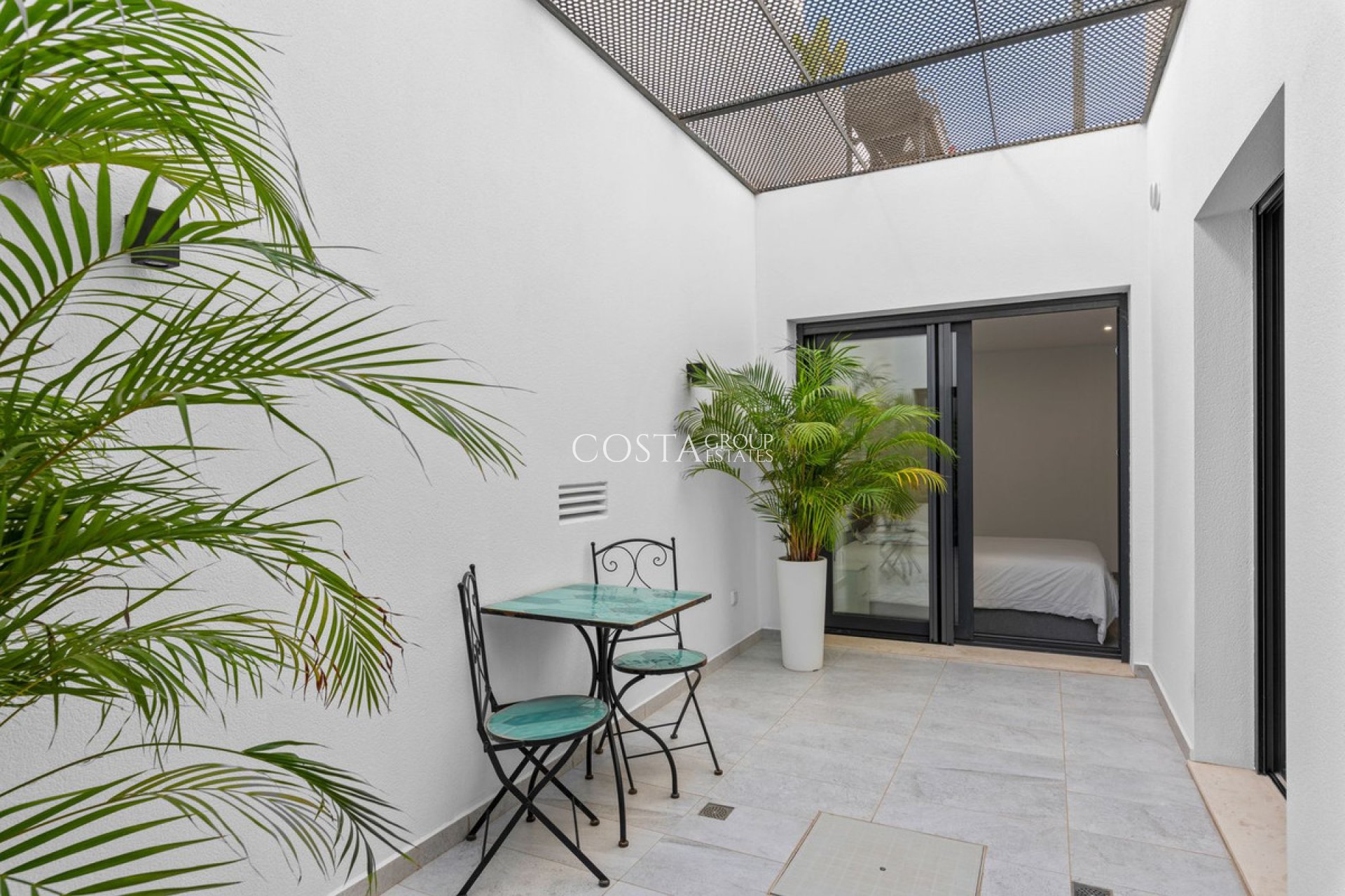 Resale - Villa -
San Miguel de Salinas - San Miguel de Salinas Centro