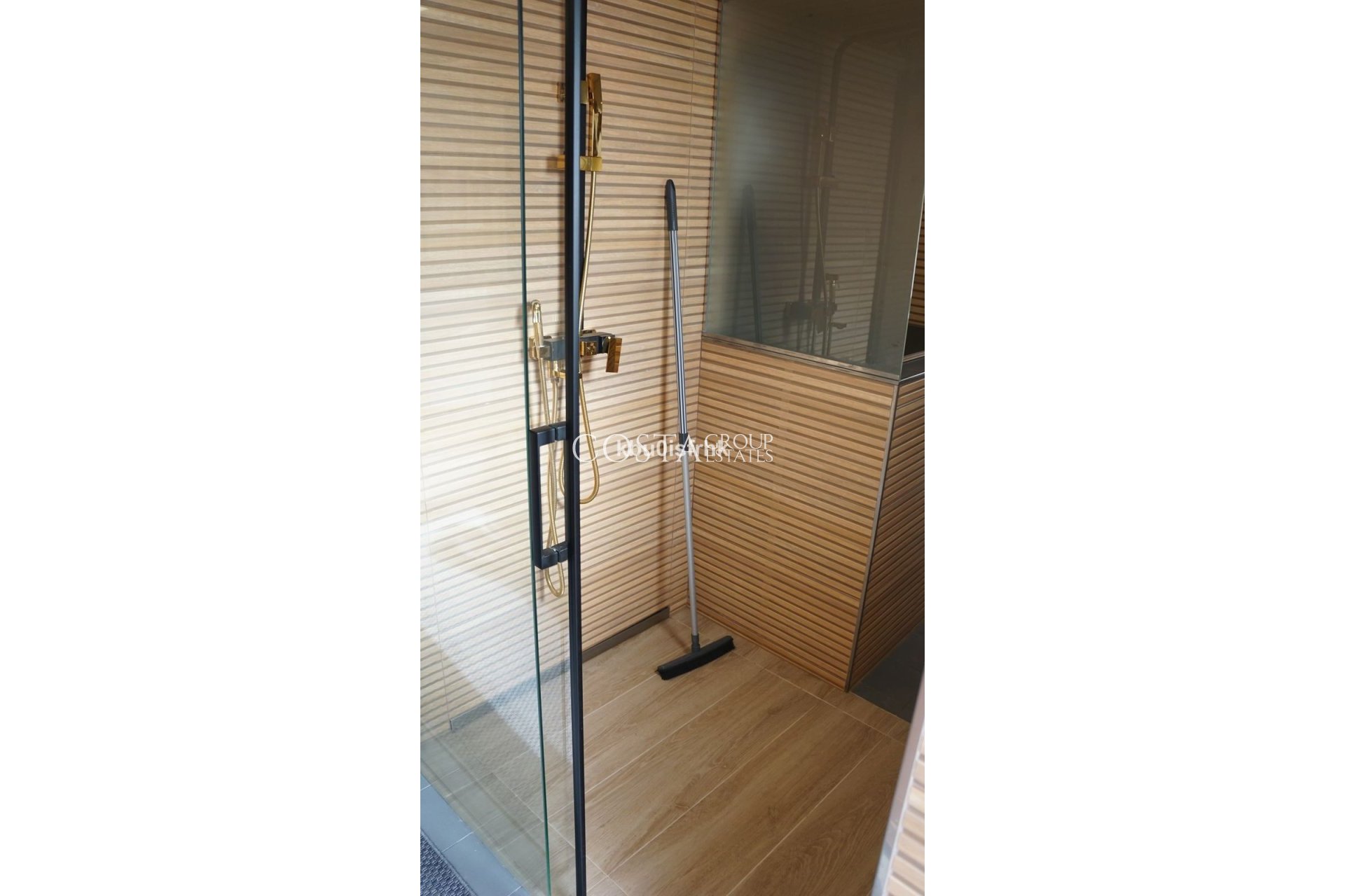 Resale - Villa -
San Miguel de Salinas - San Miguel de Salinas Centro