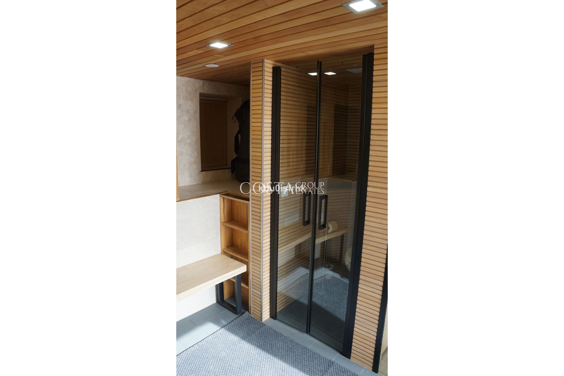 Resale - Villa -
San Miguel de Salinas - San Miguel de Salinas Centro