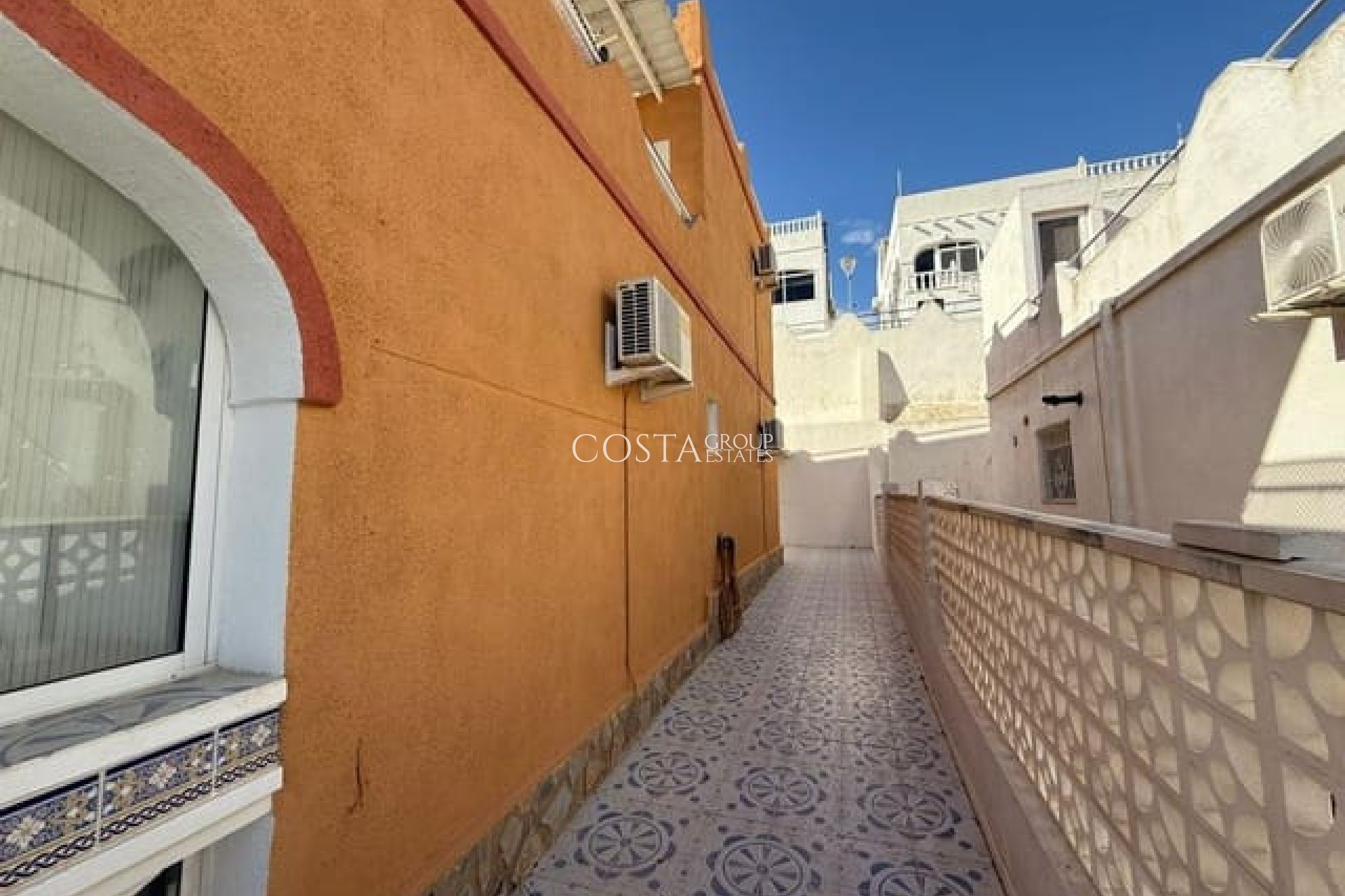 Resale - Villa -
San Miguel de Salinas - San Miguel de Salinas Centro