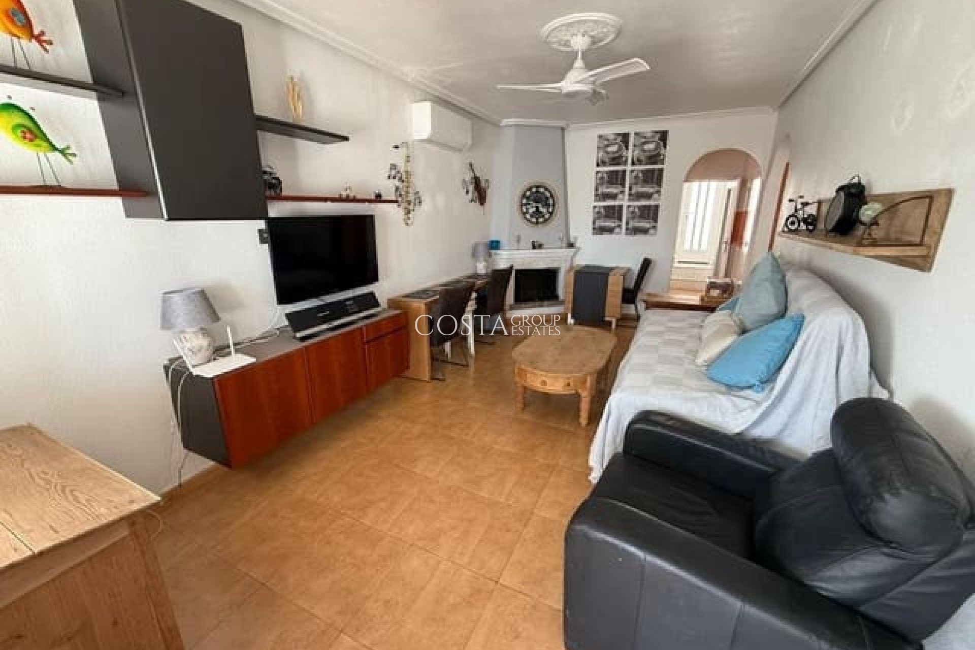 Resale - Villa -
San Miguel de Salinas - San Miguel de Salinas Centro