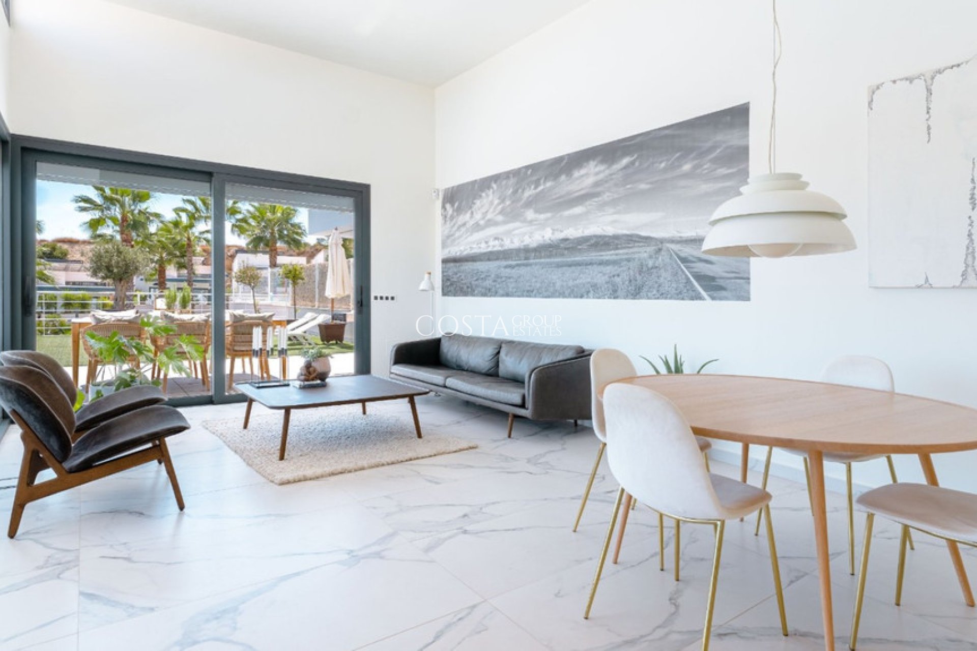 Resale - Villa -
San Miguel de Salinas - San Miguel de Salinas Centro