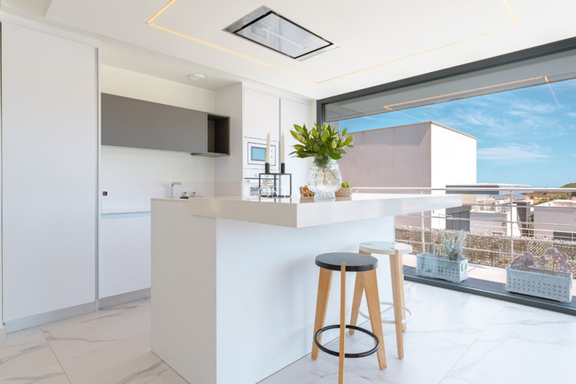 Resale - Villa -
San Miguel de Salinas - San Miguel de Salinas Centro