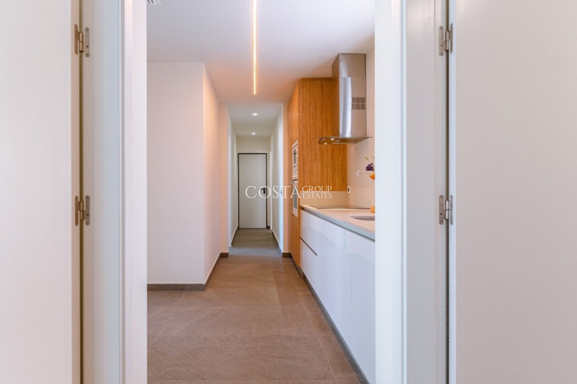 Resale - Villa -
San Miguel de Salinas - San Miguel de Salinas Centro