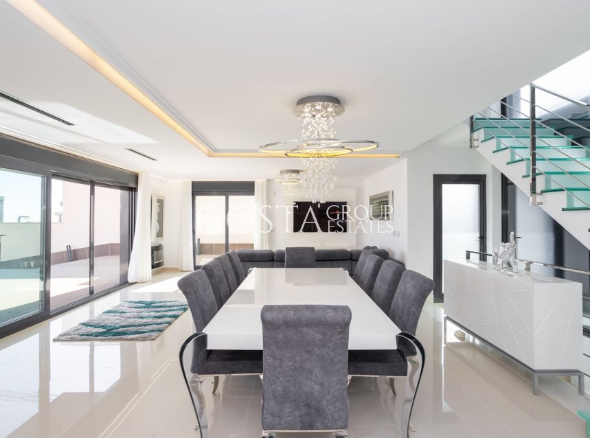 Resale - Villa -
San Miguel de Salinas - San Miguel de Salinas Centro