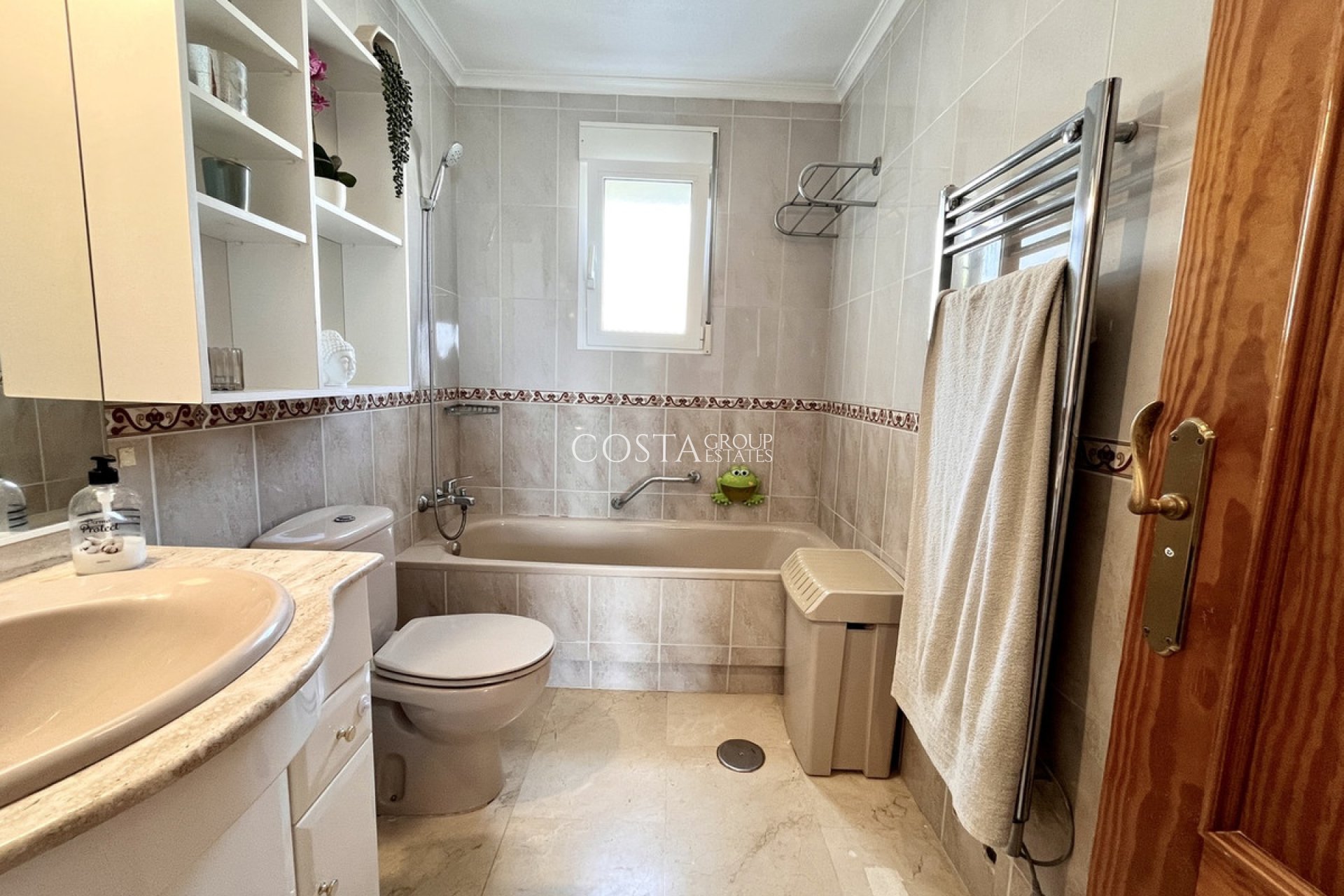 Resale - Villa -
San Miguel de Salinas - San Miguel de Salinas Centro