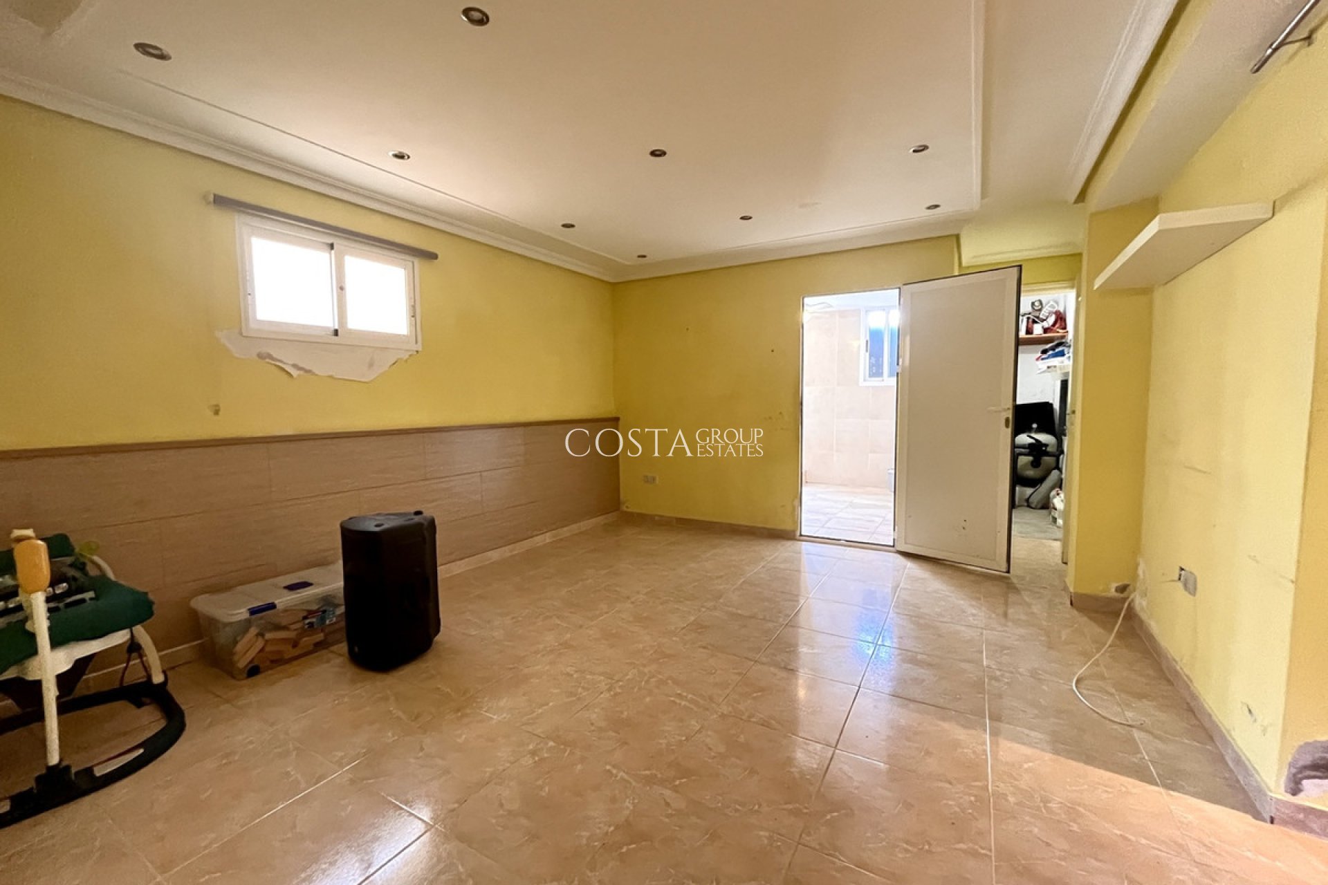 Resale - Villa -
San Miguel de Salinas - San Miguel de Salinas Centro