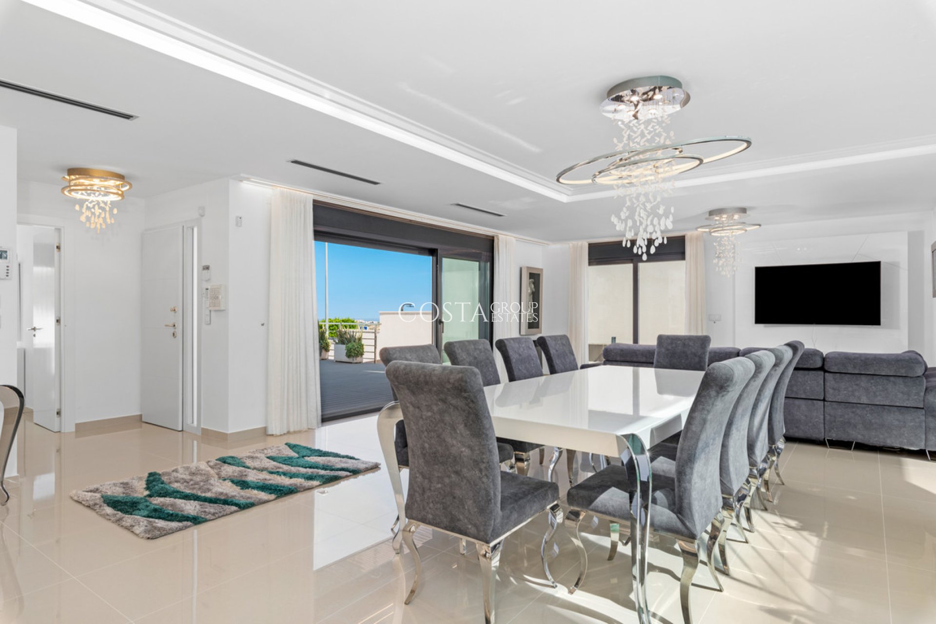 Resale - Villa -
San Miguel de Salinas - San Miguel de Salinas Centro