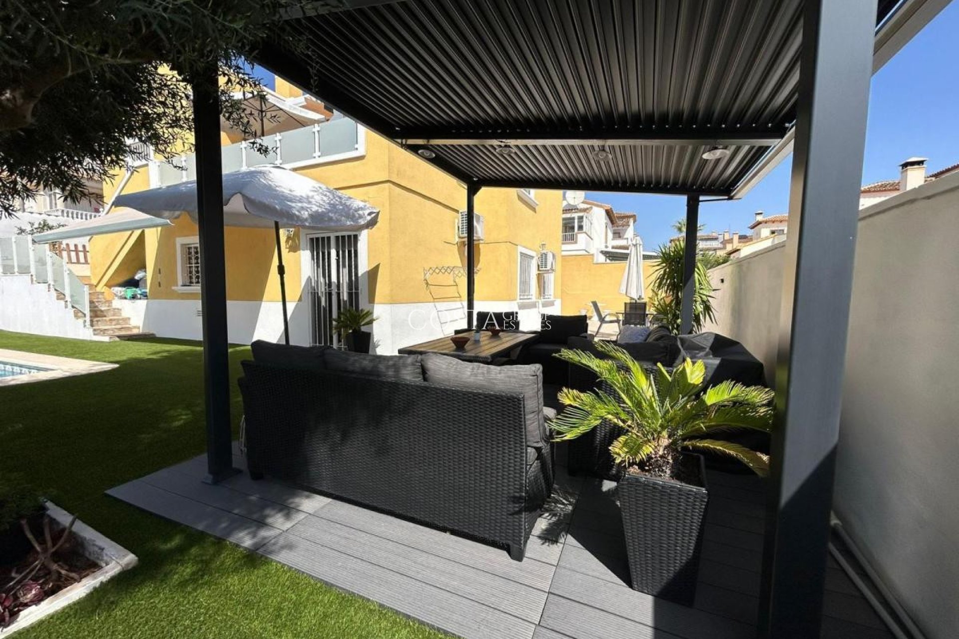 Resale - Villa -
San Miguel de Salinas - San Miguel de Salinas Centro