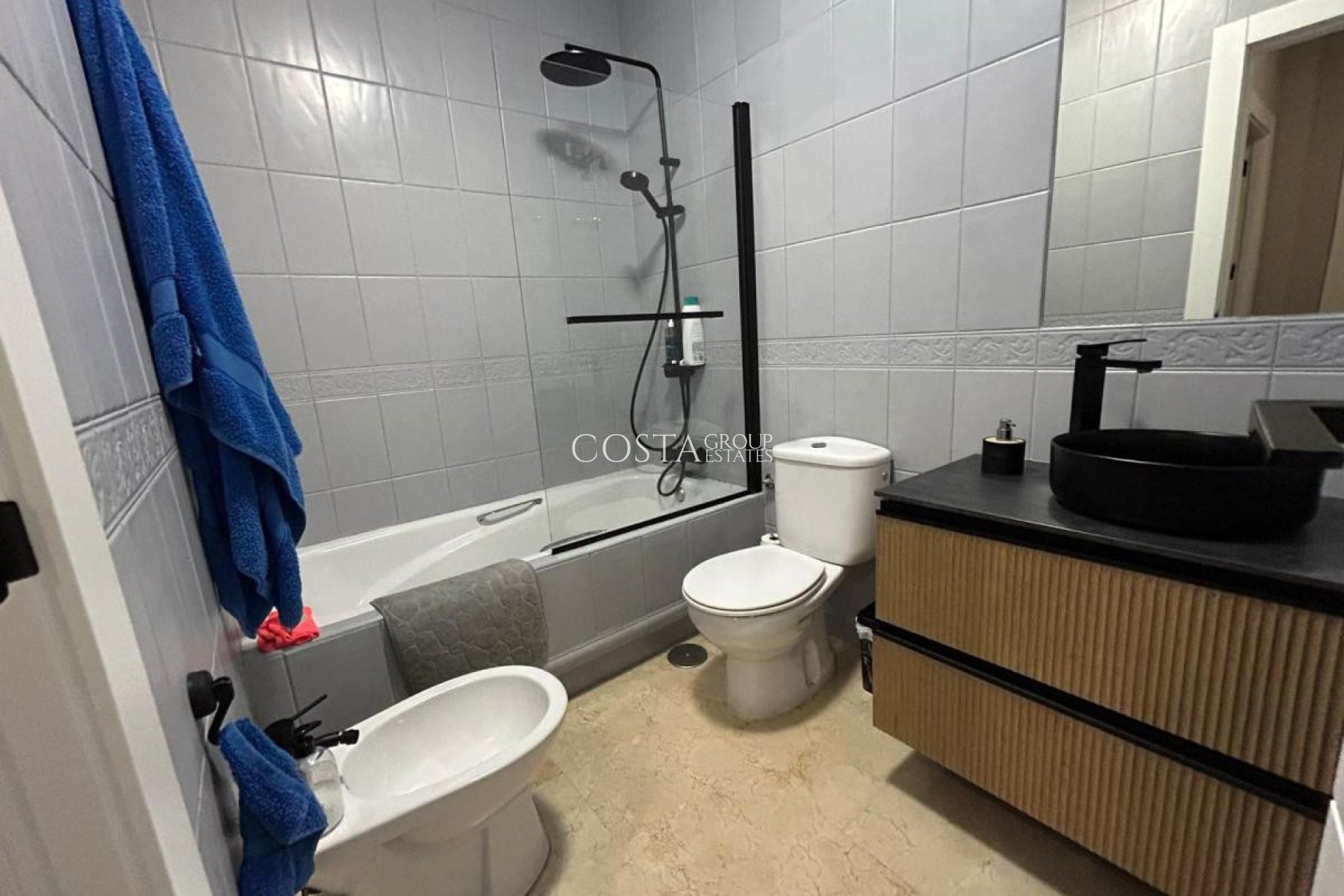 Resale - Villa -
San Miguel de Salinas - San Miguel de Salinas Centro