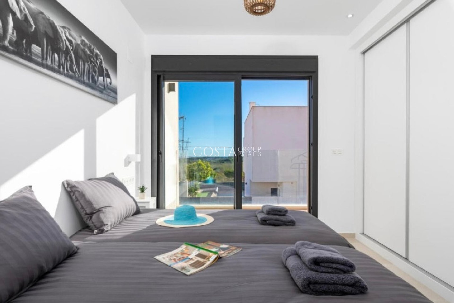 Resale - Villa -
San Miguel de Salinas - San Miguel de Salinas Centro