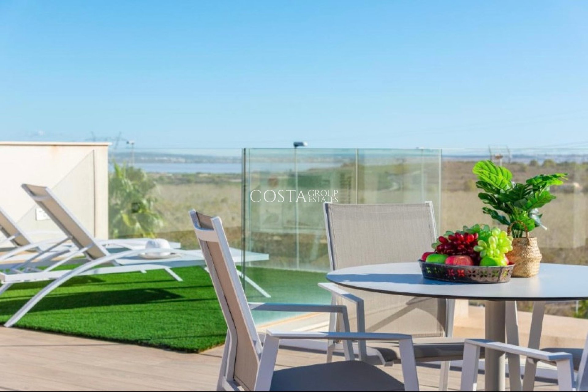 Resale - Villa -
San Miguel de Salinas - San Miguel de Salinas Centro