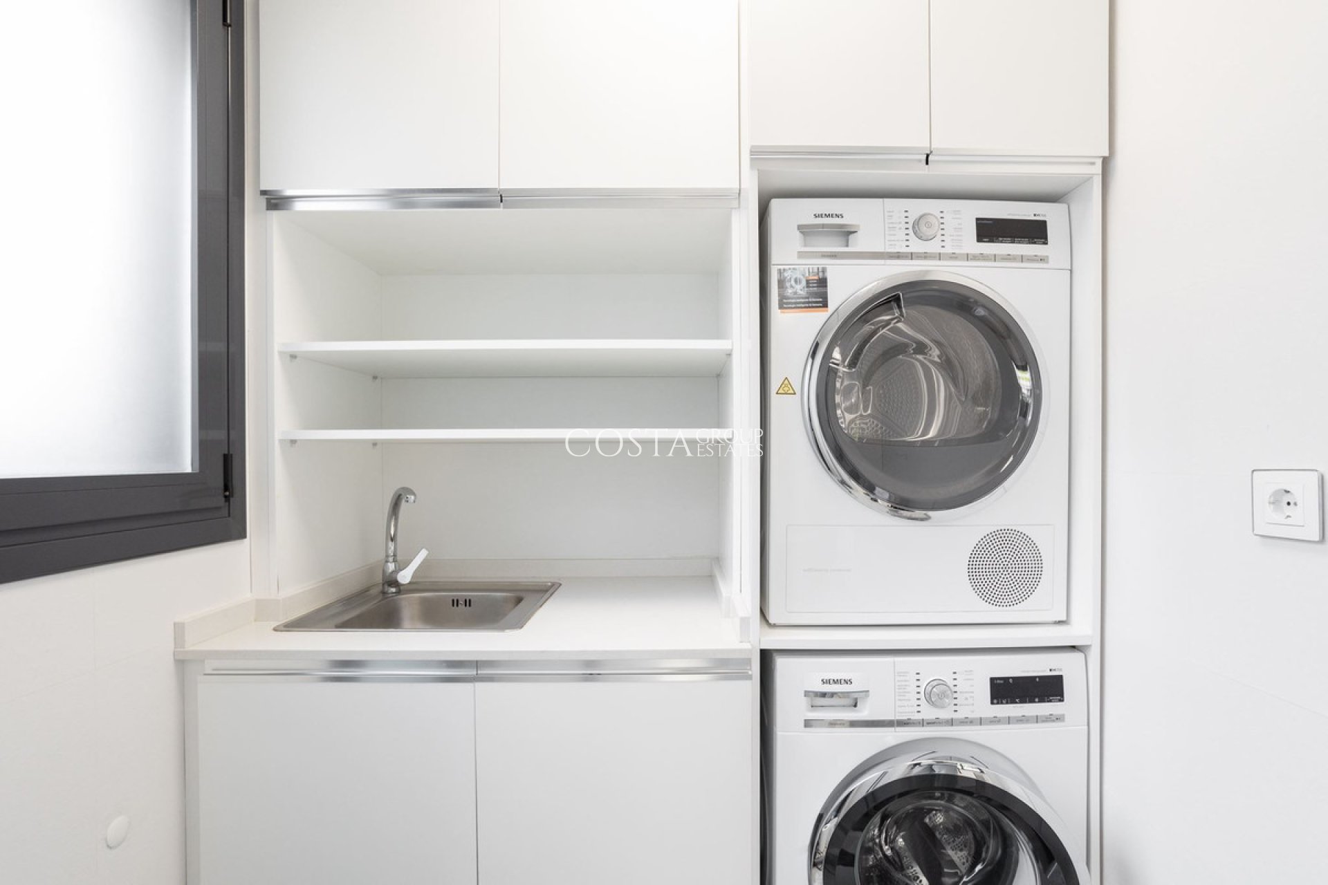 Resale - Villa -
San Miguel de Salinas - San Miguel de Salinas Centro