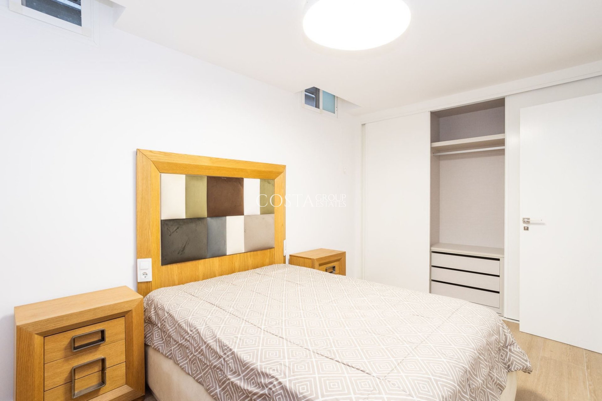 Resale - Villa -
San Miguel de Salinas - San Miguel de Salinas Centro