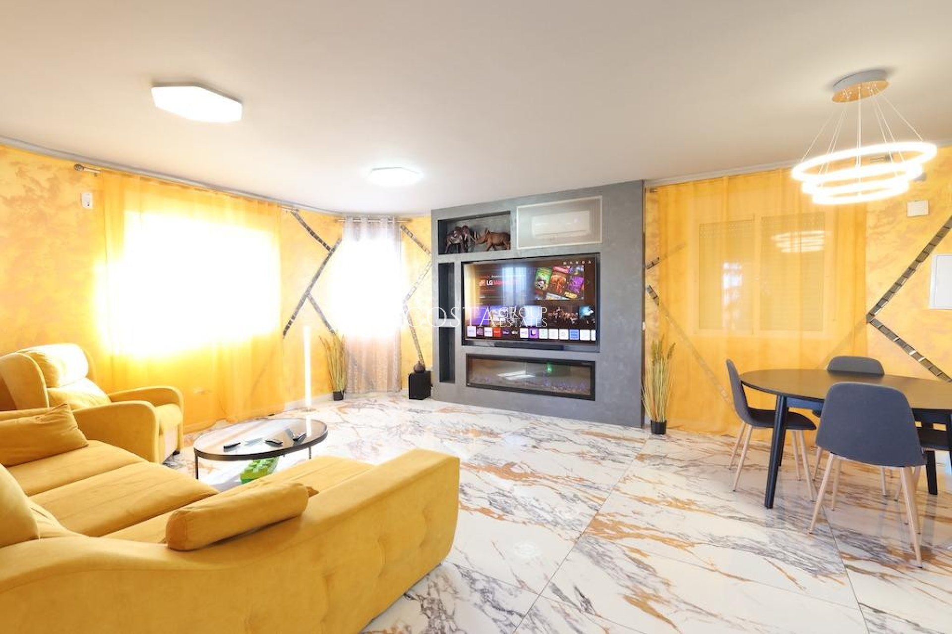 Resale - Villa -
San Miguel de Salinas - San Miguel de Salinas Centro