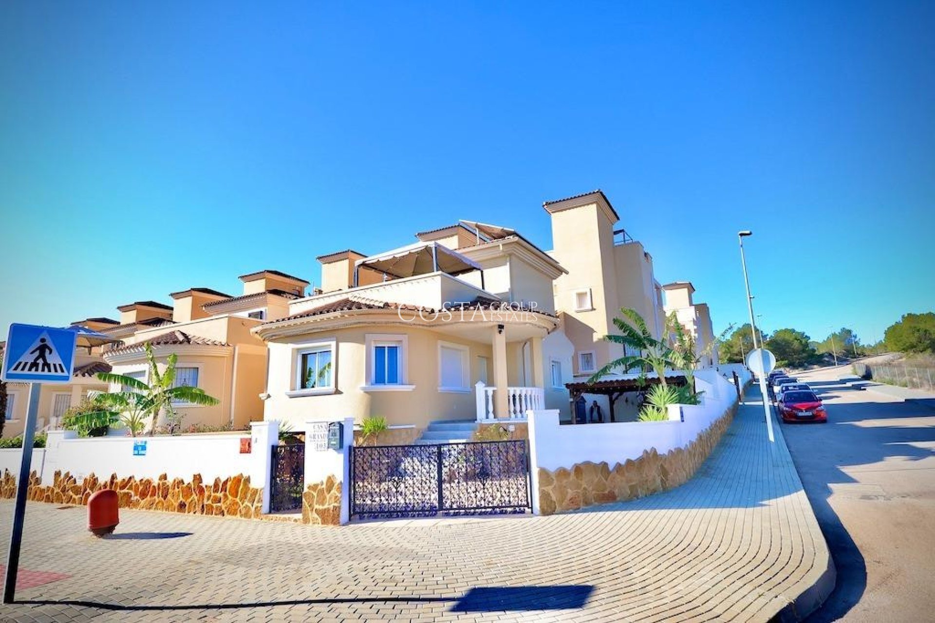 Resale - Villa -
San Miguel de Salinas - San Miguel de Salinas Centro