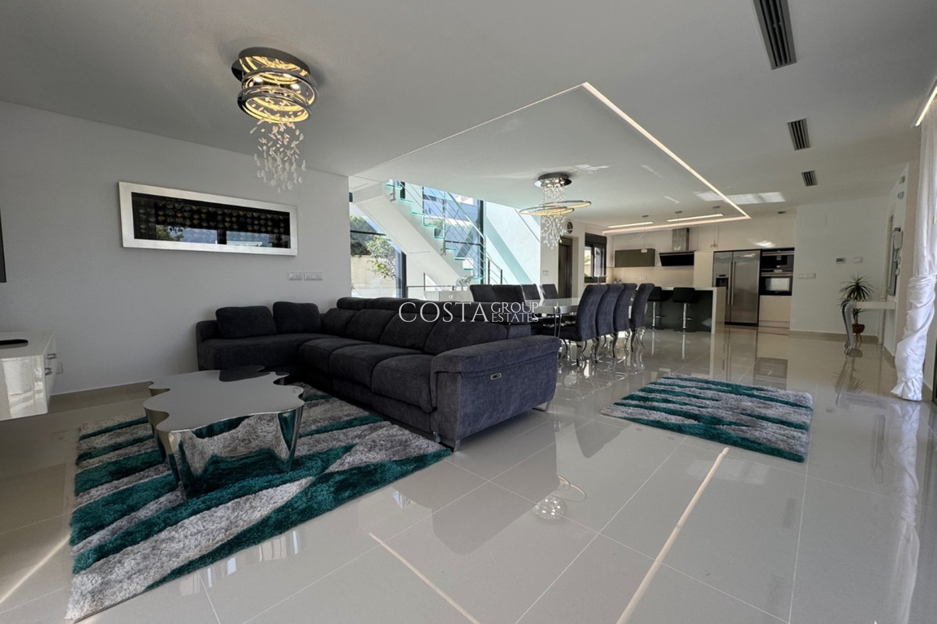 Resale - Villa -
San Miguel de Salinas - San Miguel de Salinas Centro