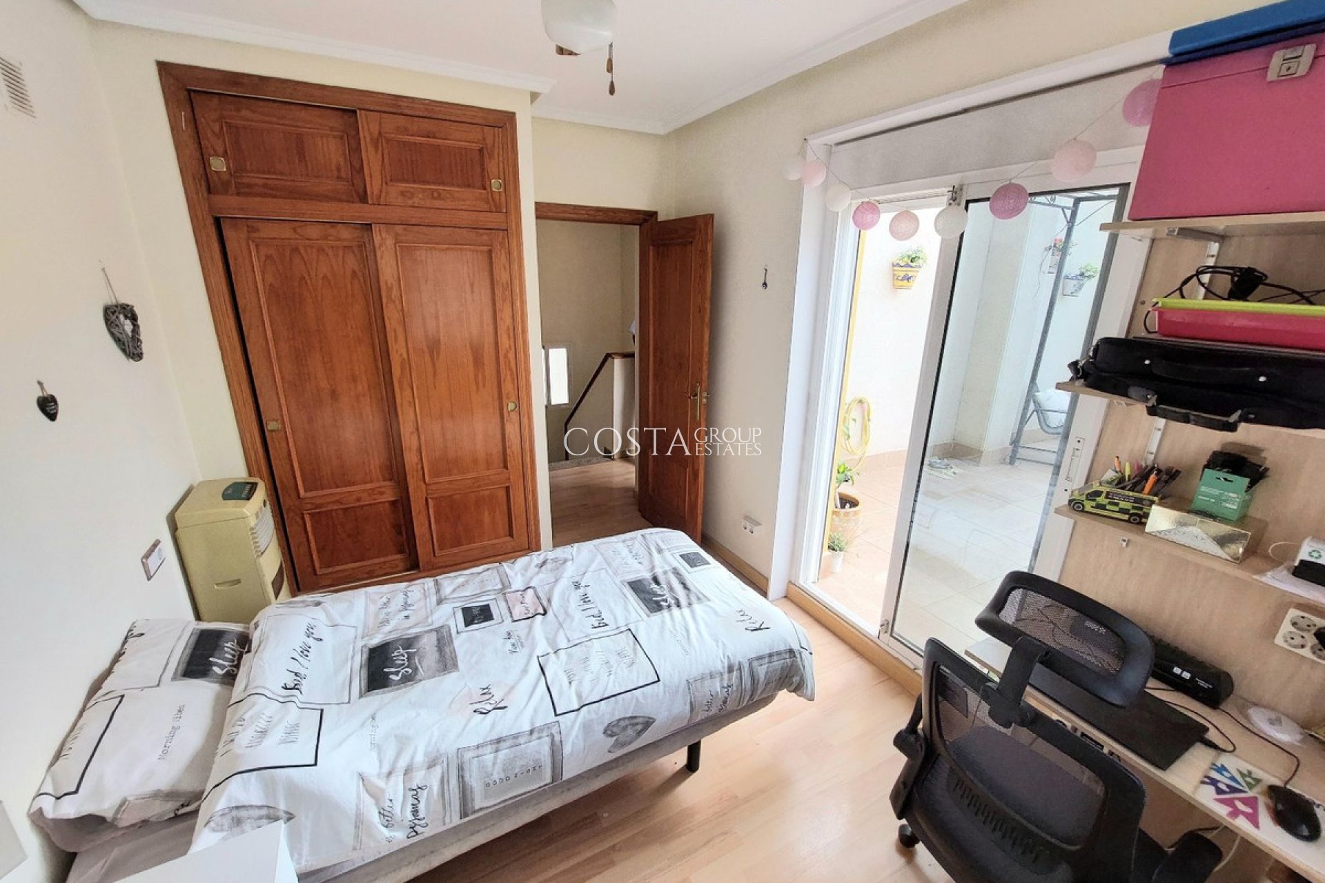 Resale - Villa -
San Miguel de Salinas - San Miguel de Salinas Centro