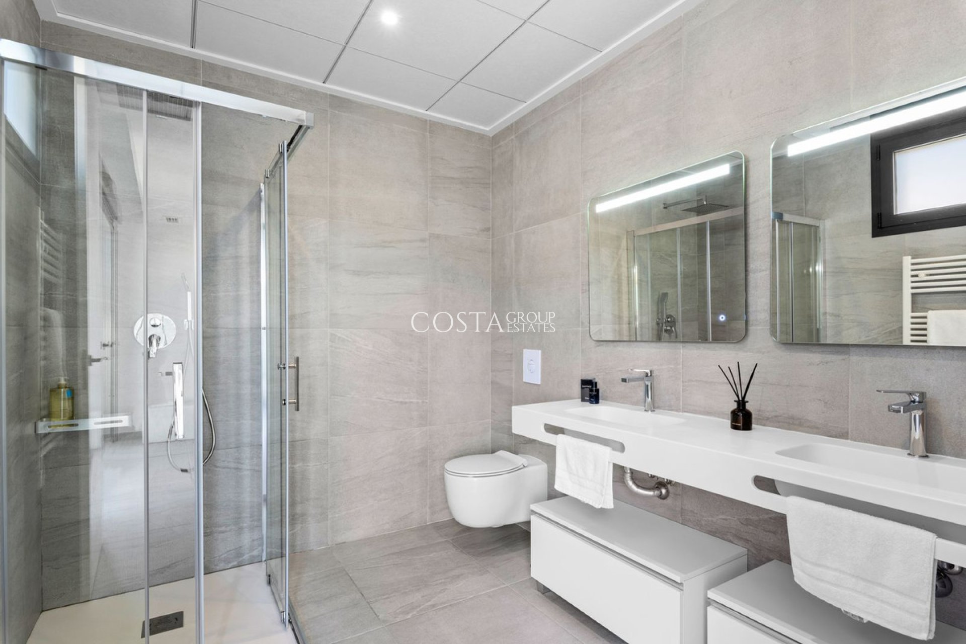 Resale - Villa -
San Miguel de Salinas - San Miguel de Salinas Centro