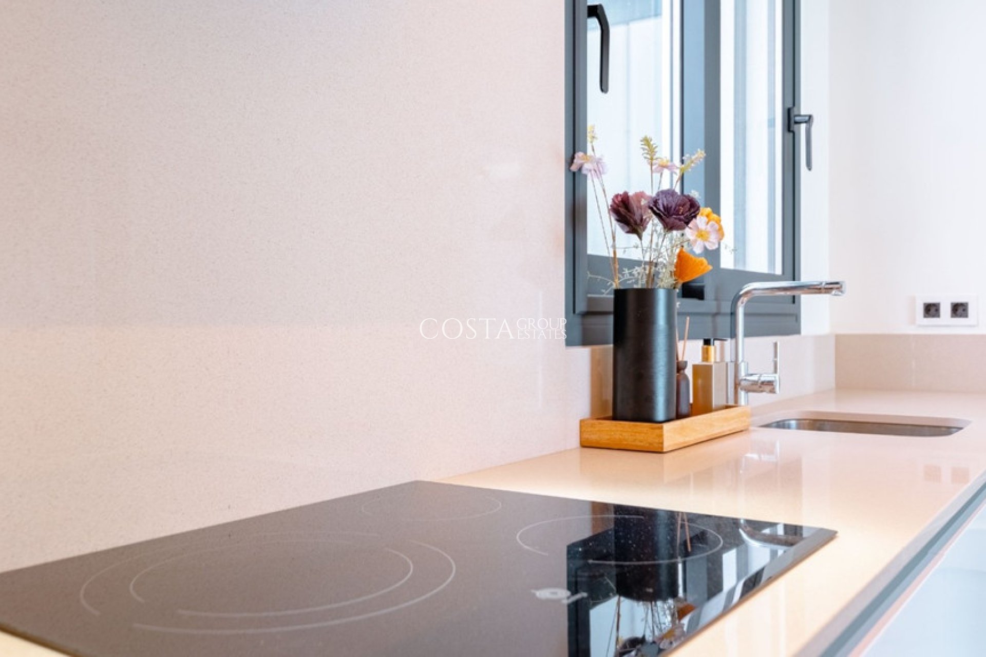 Resale - Villa -
San Miguel de Salinas - San Miguel de Salinas Centro